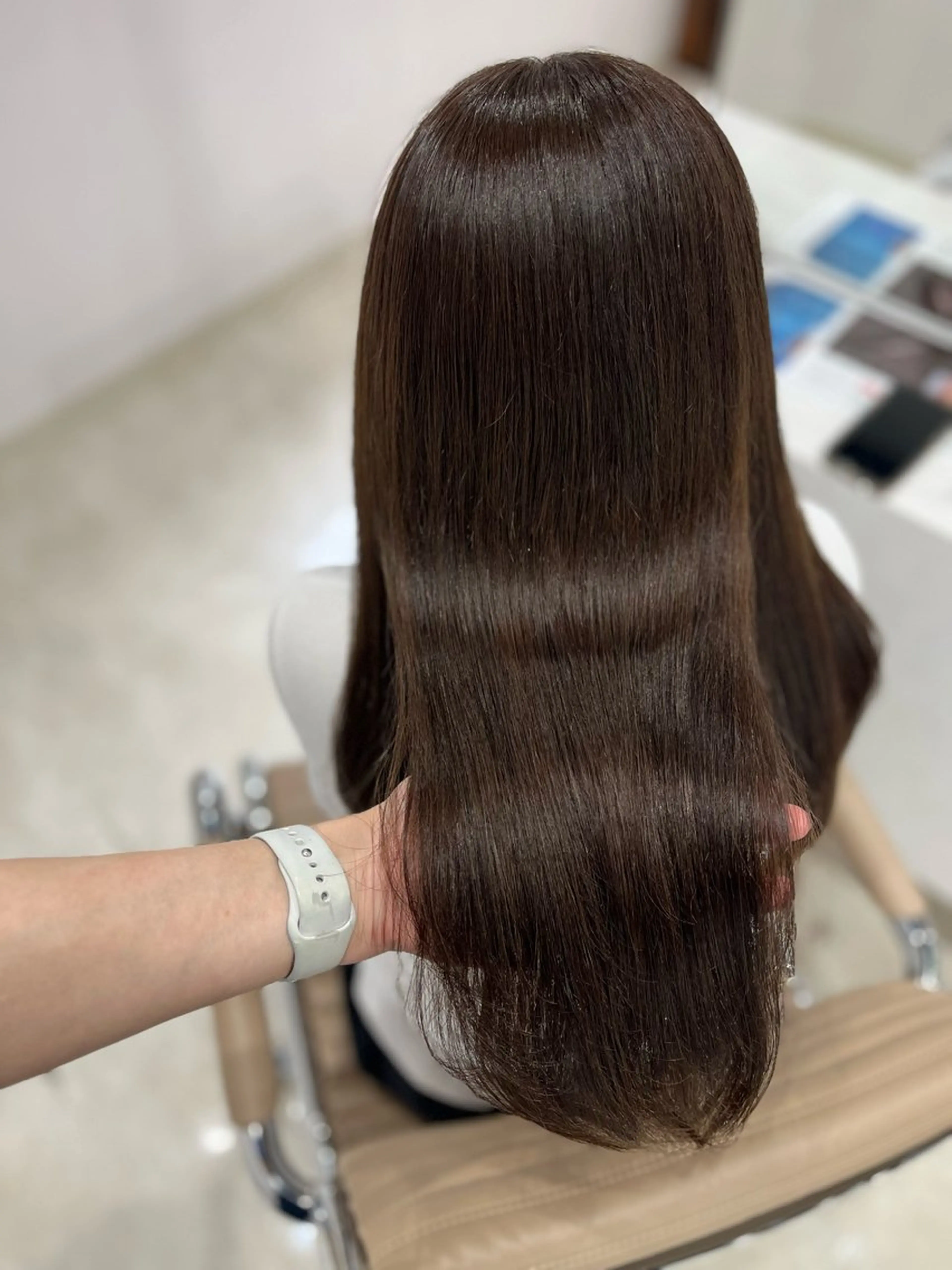 ロング カラー ベージュカラー オリーブベージュ カット ヘアカラー トリートメント 🫧ぷる艶カラー🫧 Yuubi🦩のヘアスタイル