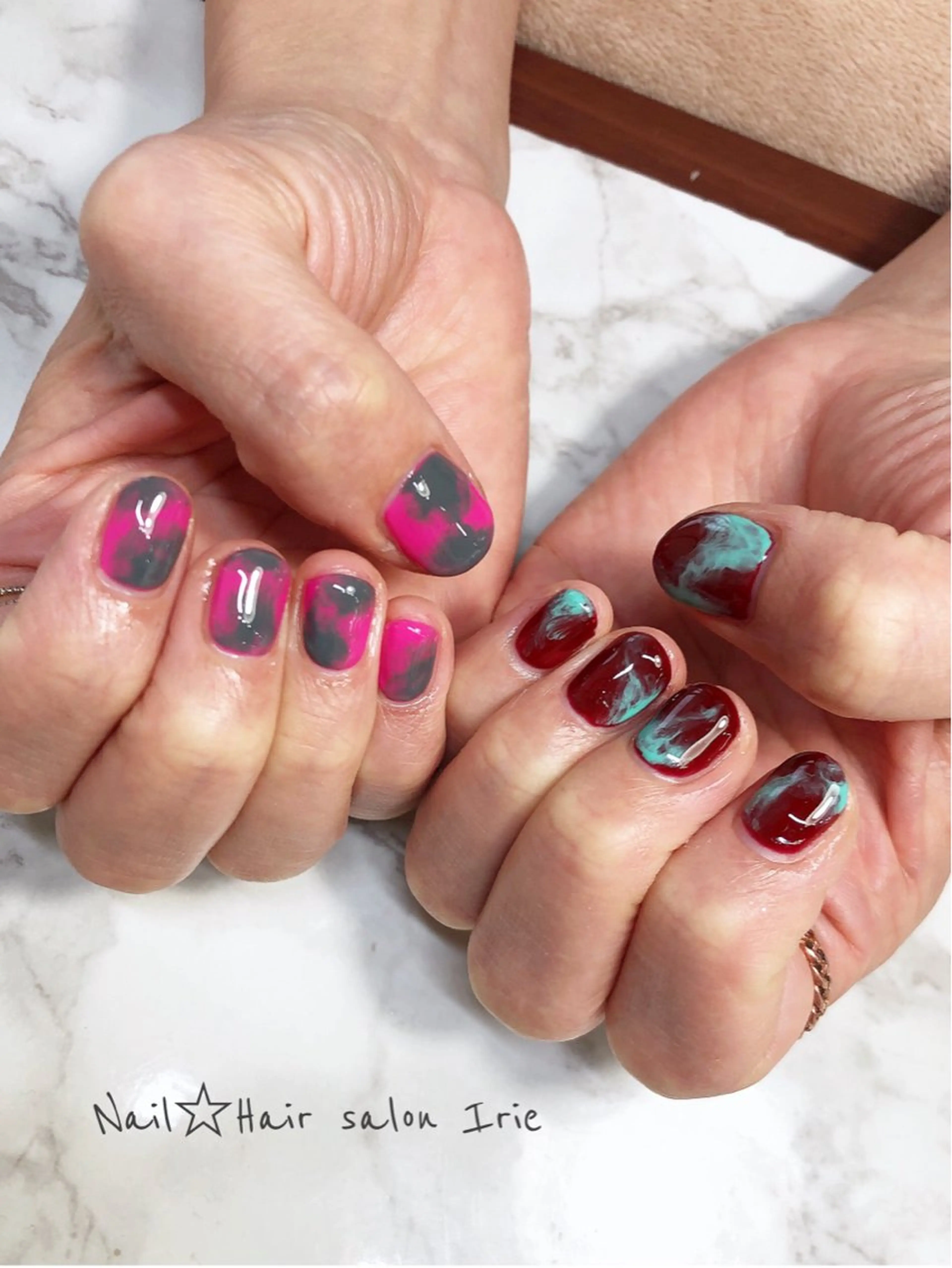 ネイル ハンドネイル 與儀 知佳のネイルデザイン