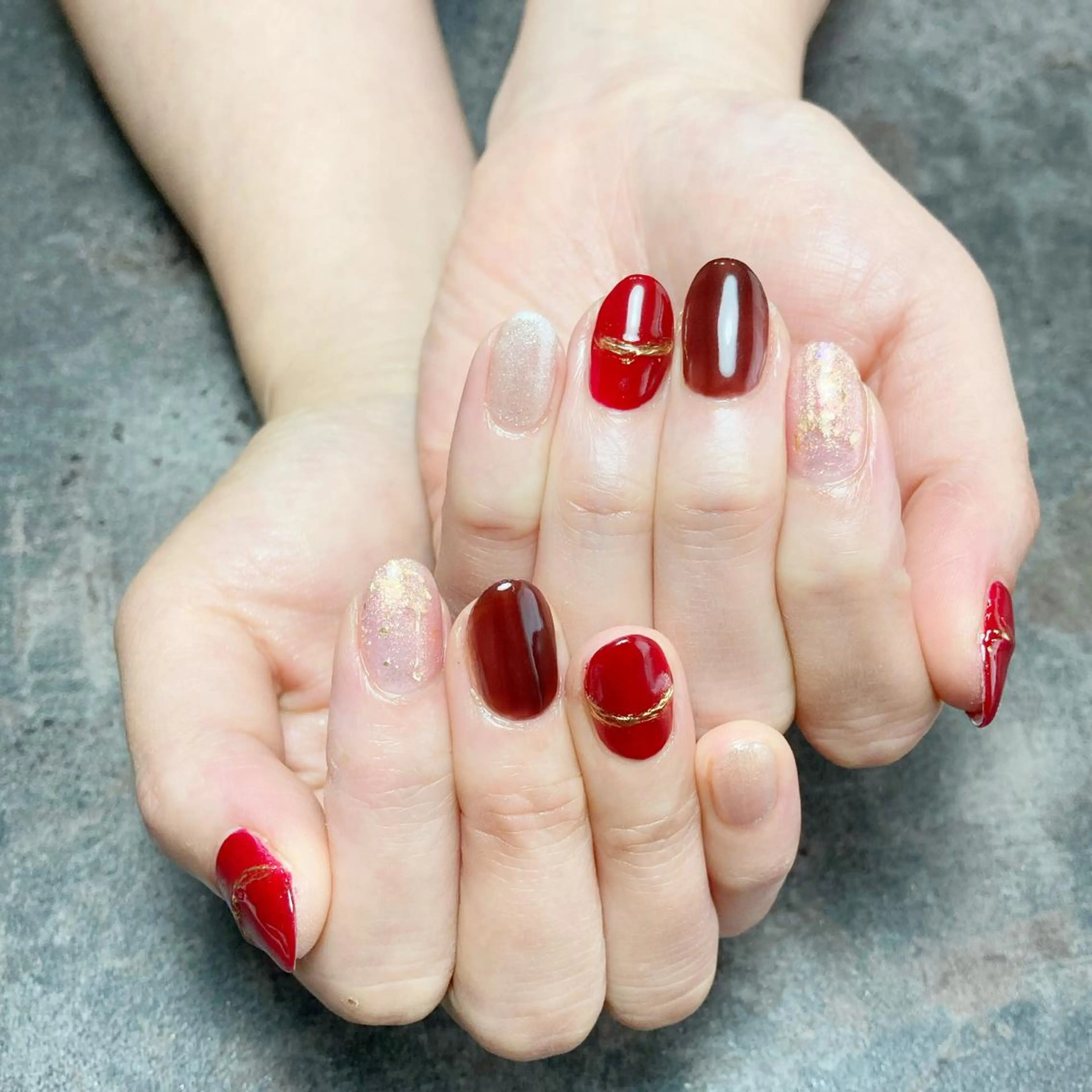 ネイル 赤色 シンプルネイル ハンドネイル NailSalon liberのネイルデザイン