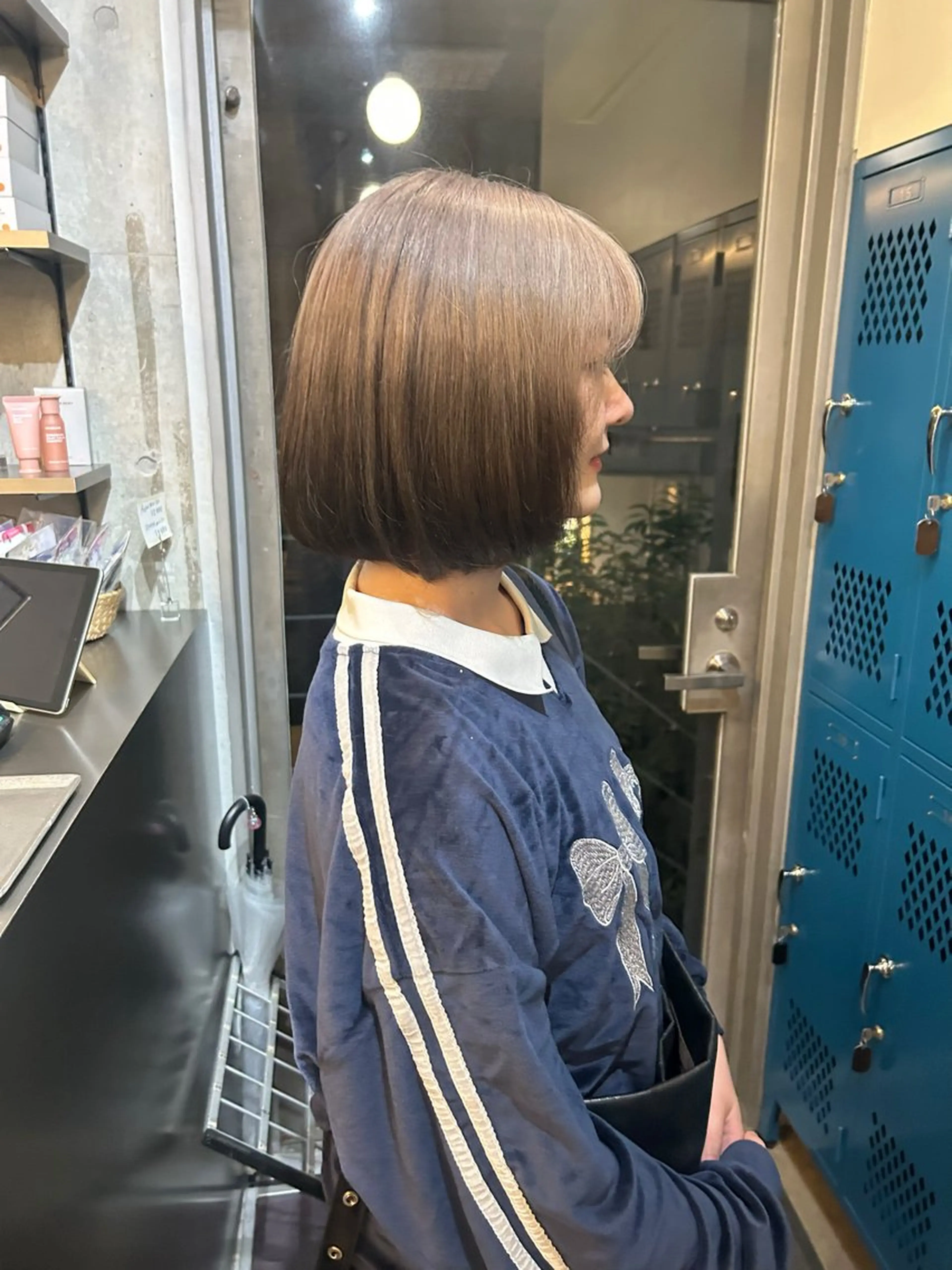 ショート カラー 韓国ボブ/レイヤー ボブ/ EMIRIのヘアスタイル