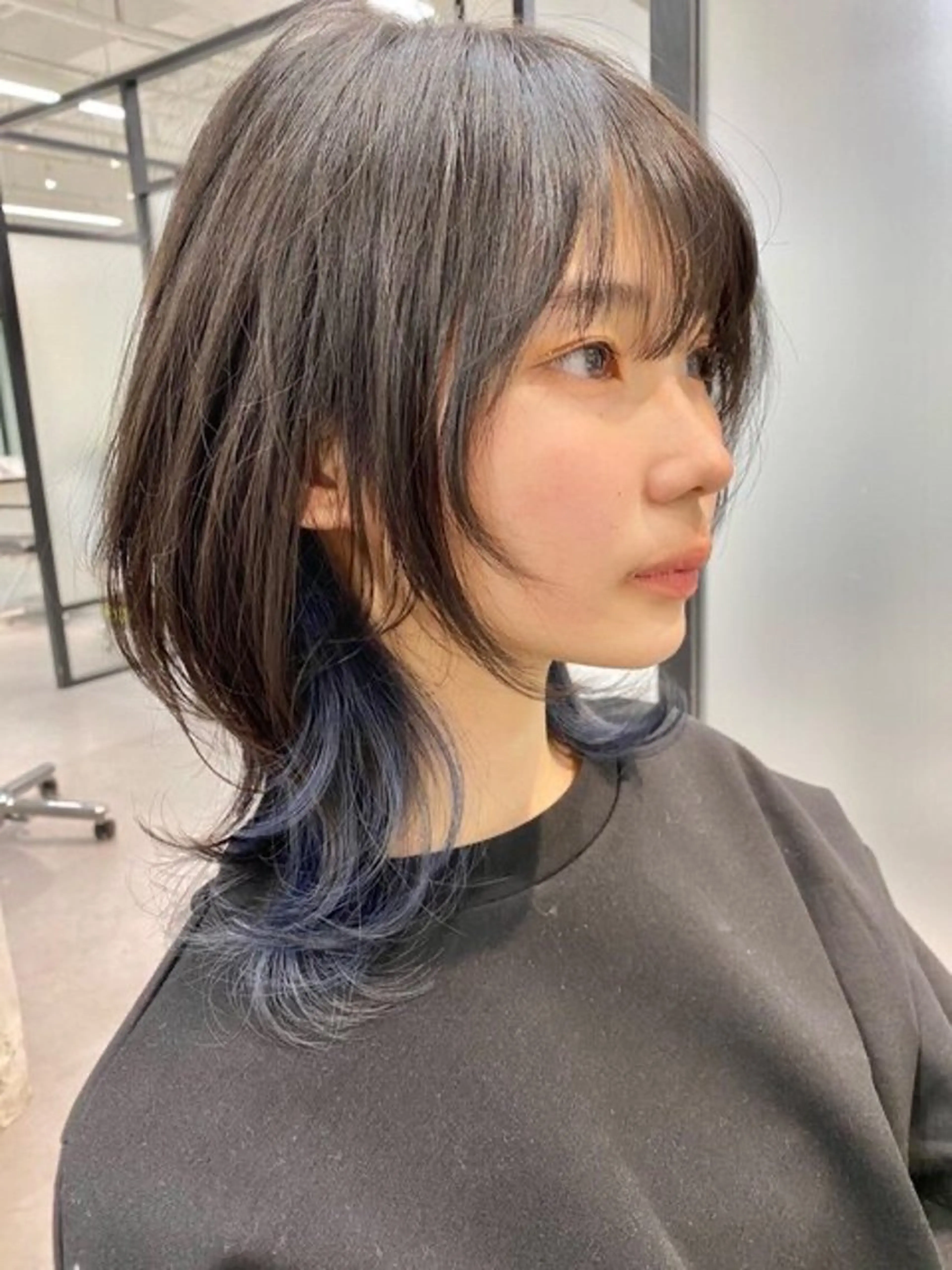 ミディアム 顔周りカット レイヤーカット 高木 玲奈のヘアスタイル