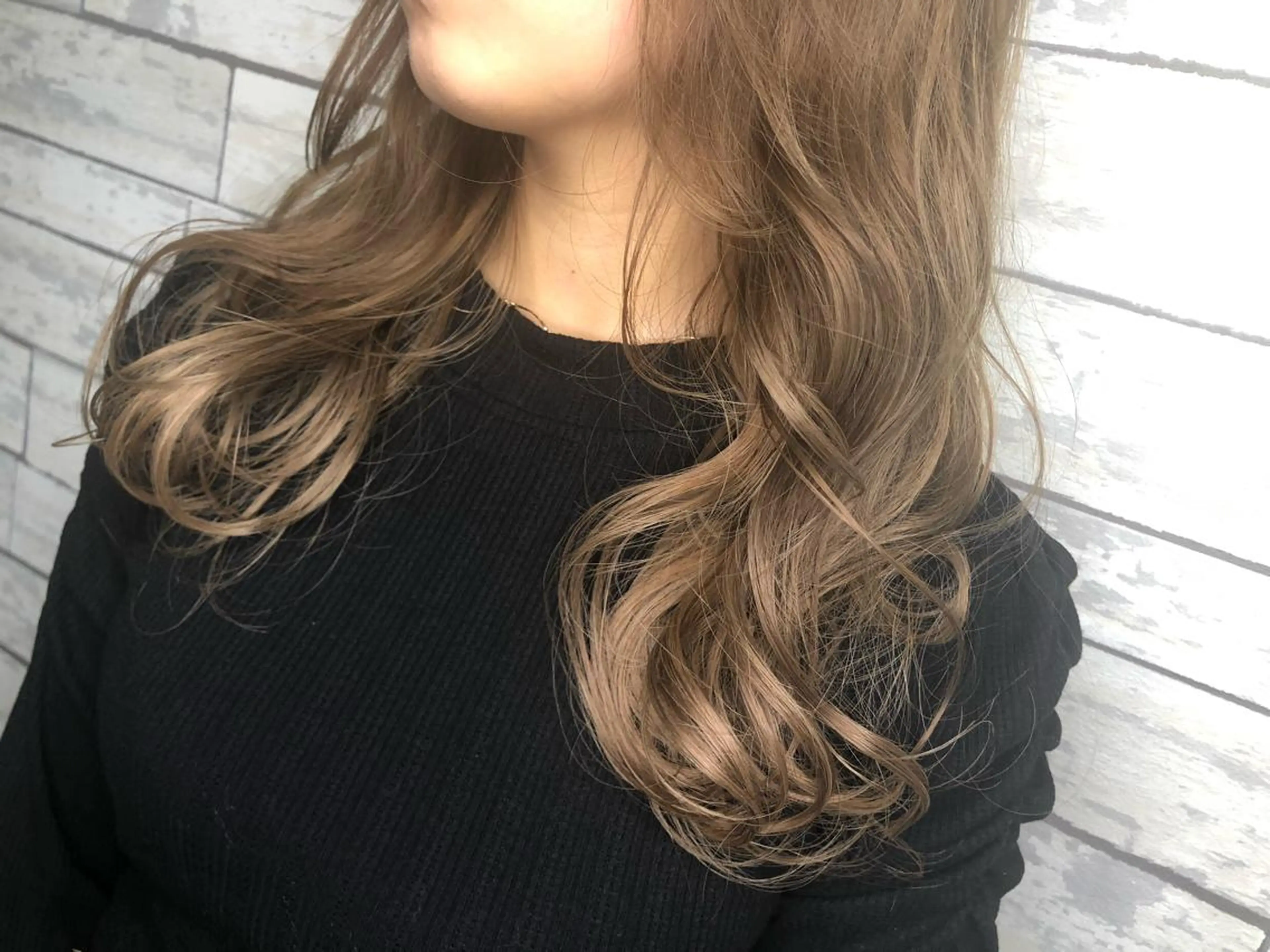 セミロング カラー 艶髪職人 山本隼正のヘアスタイル