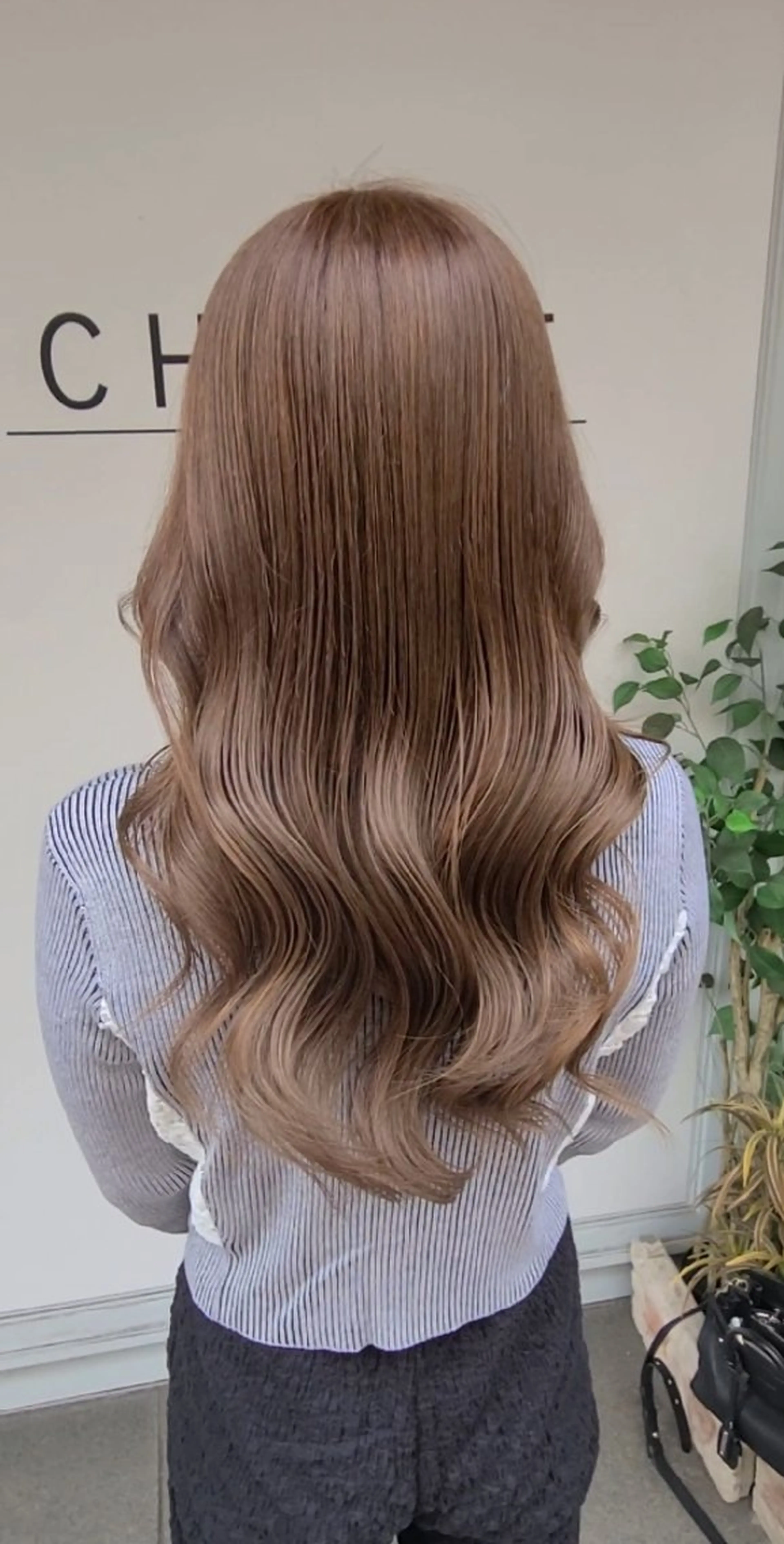 デザインカット+似合わせカラー+集中トリートメントの写真