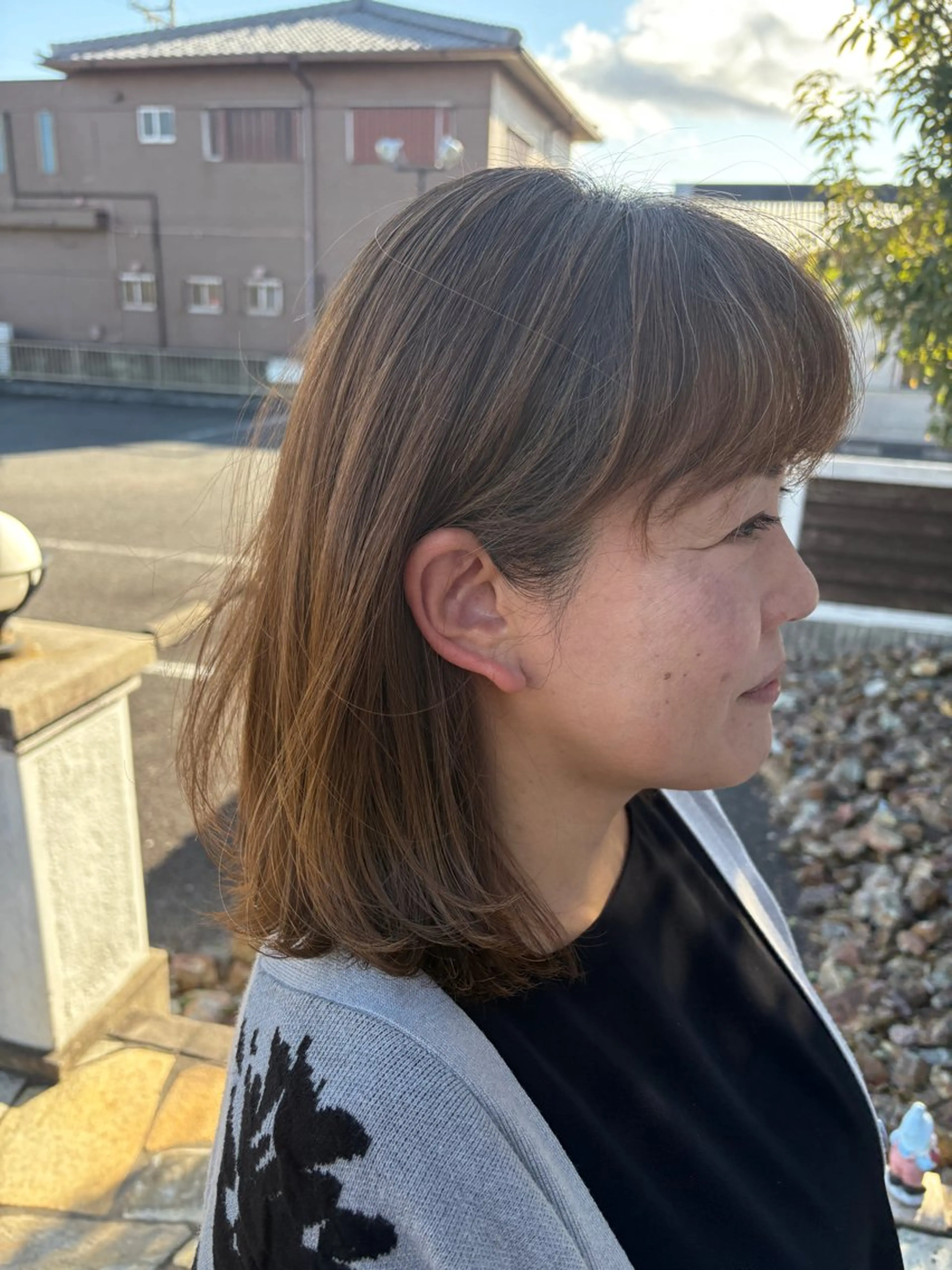 ミディアム レイヤーカット カット パーマ 河合 莉緒のヘアスタイル