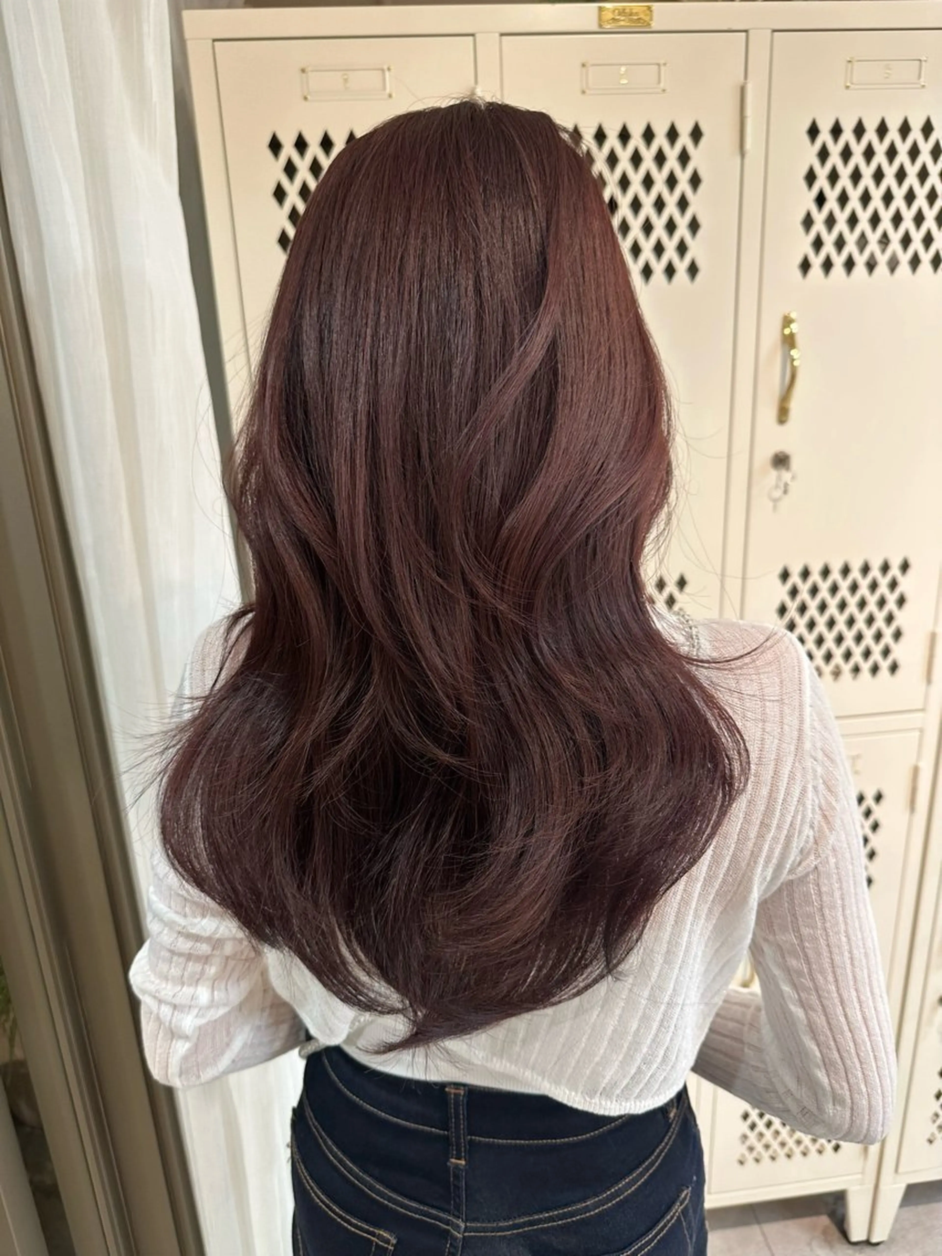 ロング カラー レイヤーカット 韓国ヘア🦢🖤 Sayumiのヘアスタイル
