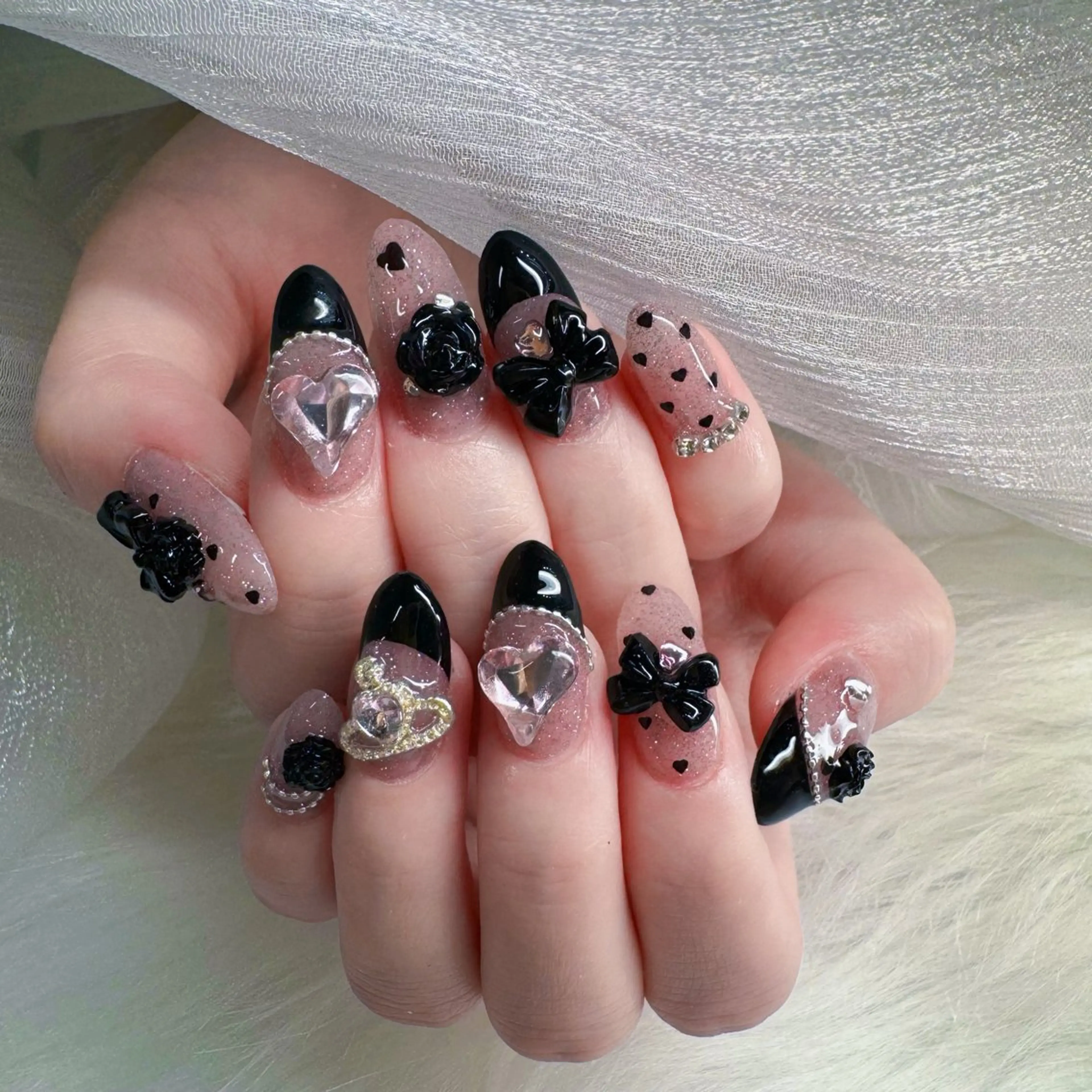 ネイル チークネイル クリアネイル ガーリー キラキラネイル 韓国ネイル ハンドネイル NailPrincess所属・princess スカルプ専門店のネイルデザイン