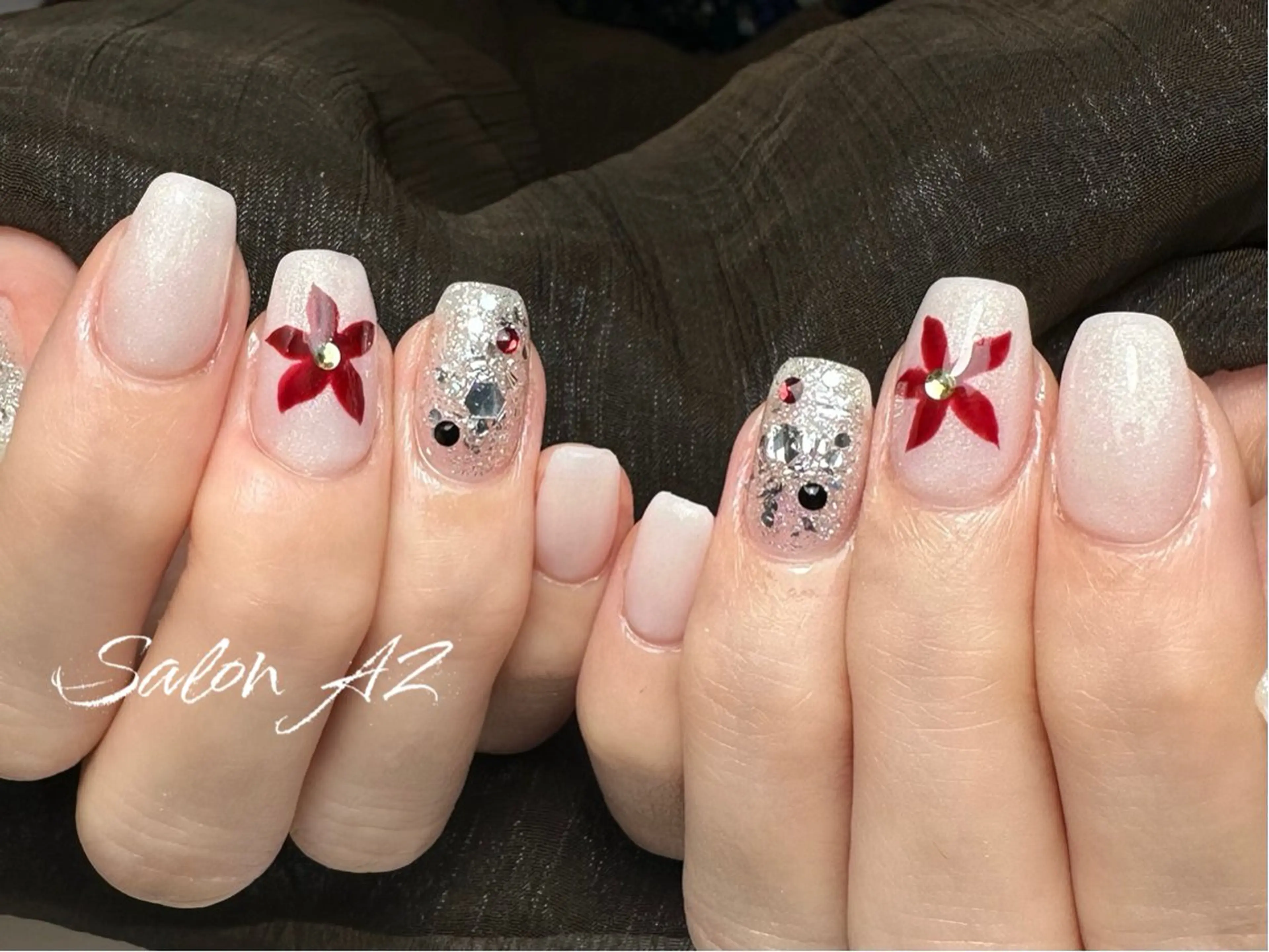 ネイル アートネイル フットネイル フレンチネイル マグネットネイル 持ち込み ハンドネイル salon AZ NANAのネイルデザイン