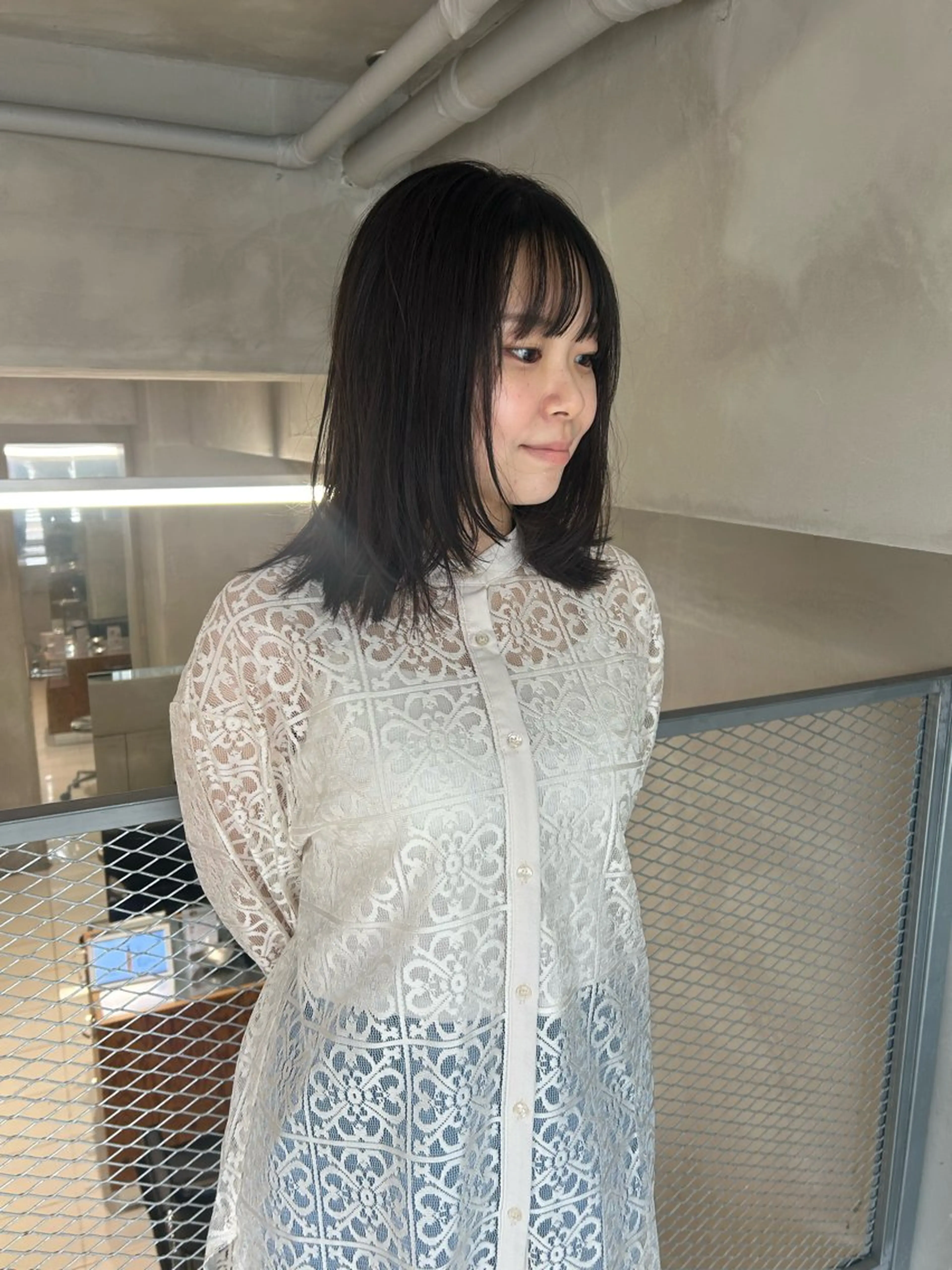 ミディアム カラー ミディアムレイヤー レイヤーカット カット ヘアカラー トリートメント 透明感カラー🫧 nanohaのヘアスタイル