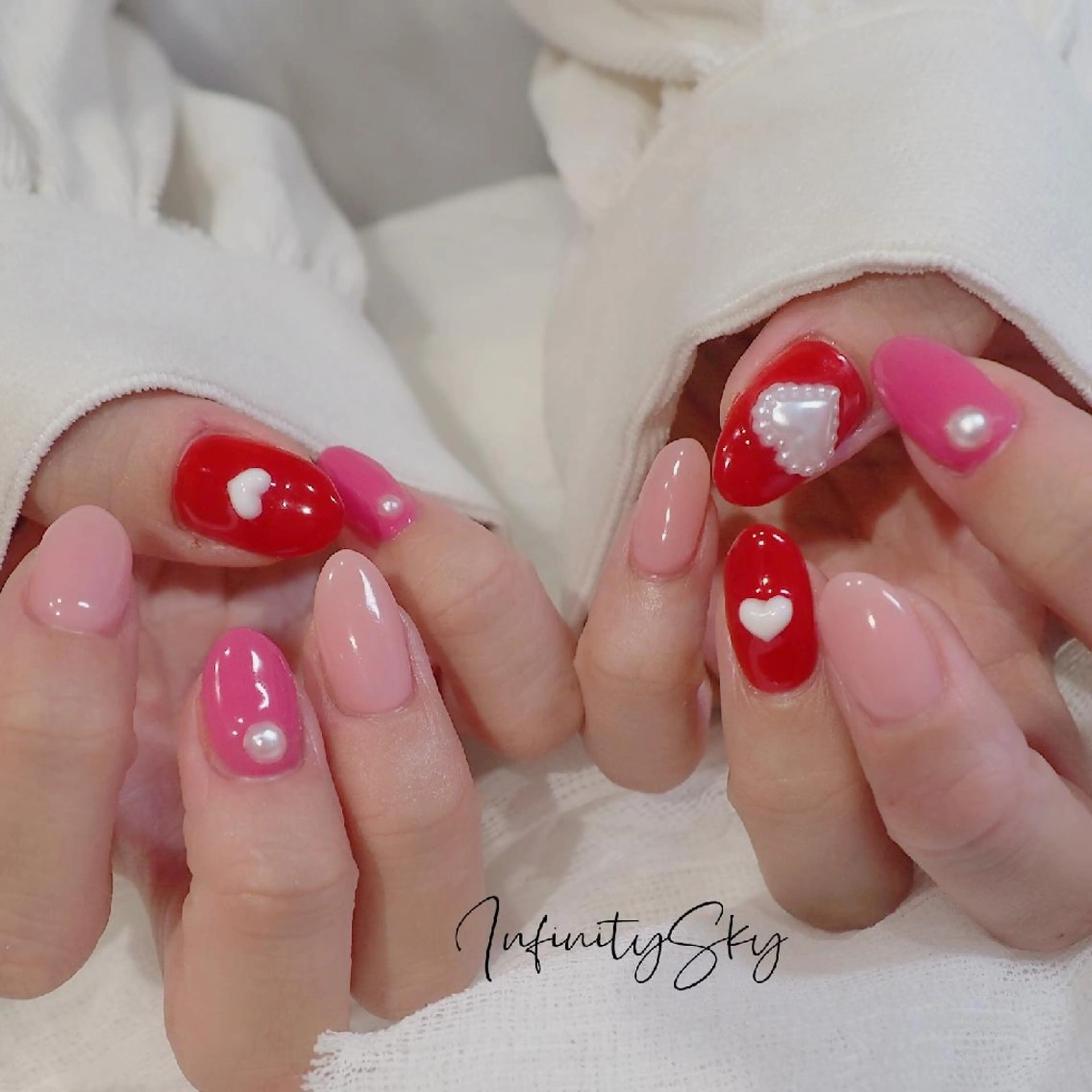 ネイル ストーンネイル ハンドネイル infinity skyのネイルデザイン