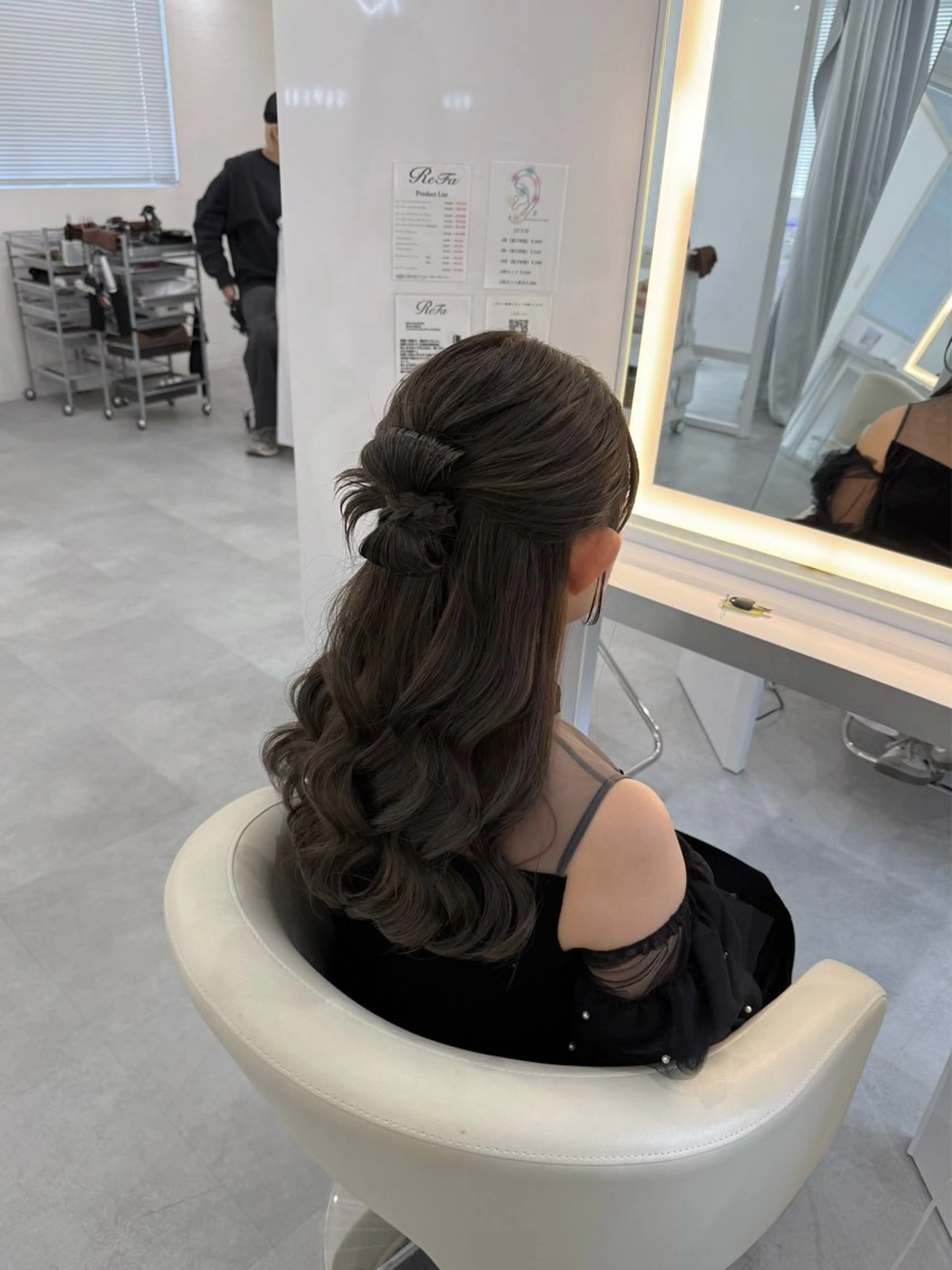 ヘアアレンジ R/🎀 ヘアセット・艶カラーのヘアスタイル