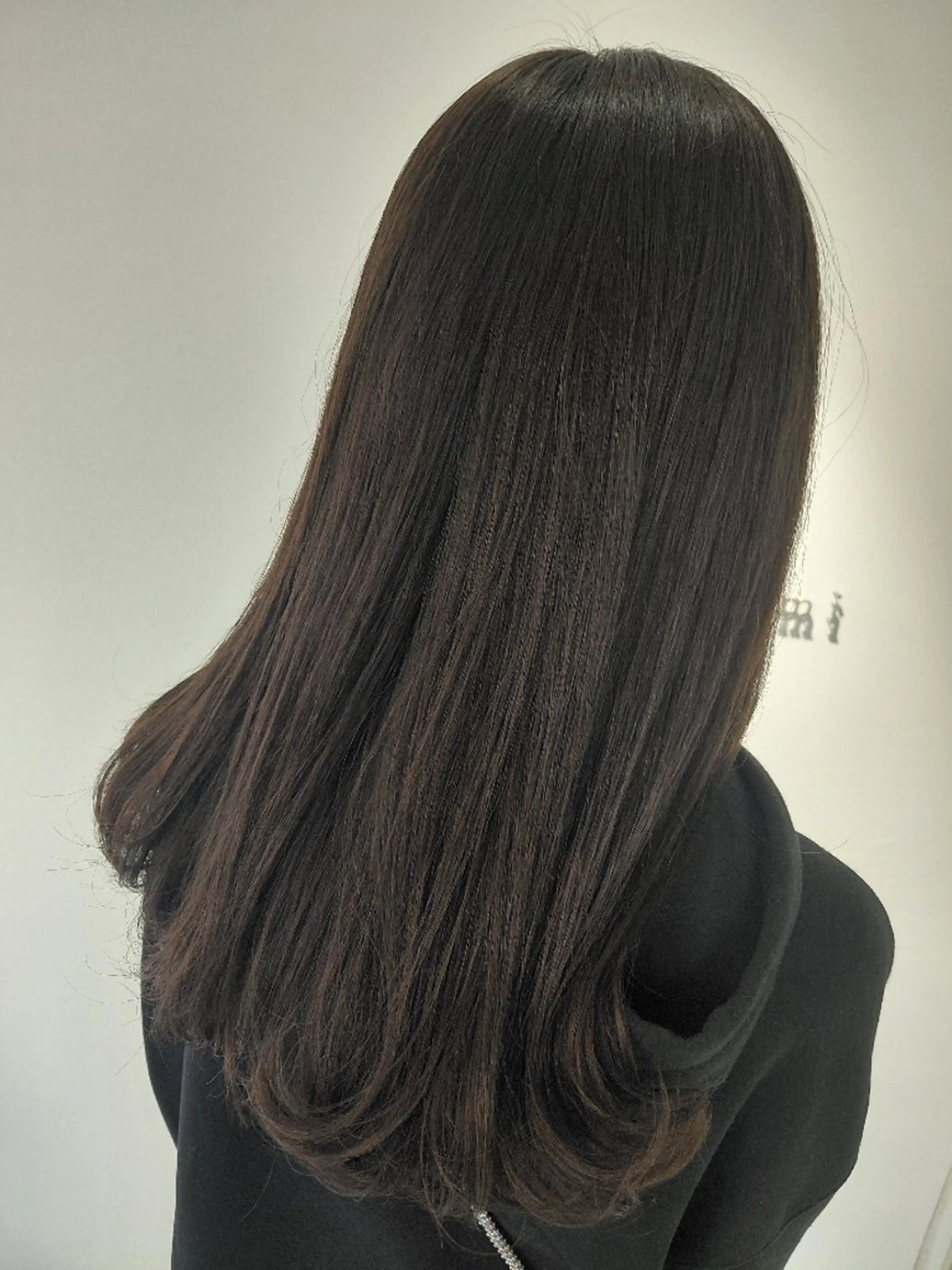 ⚘️艶カラー➕🫧内部補修トリートメントの写真