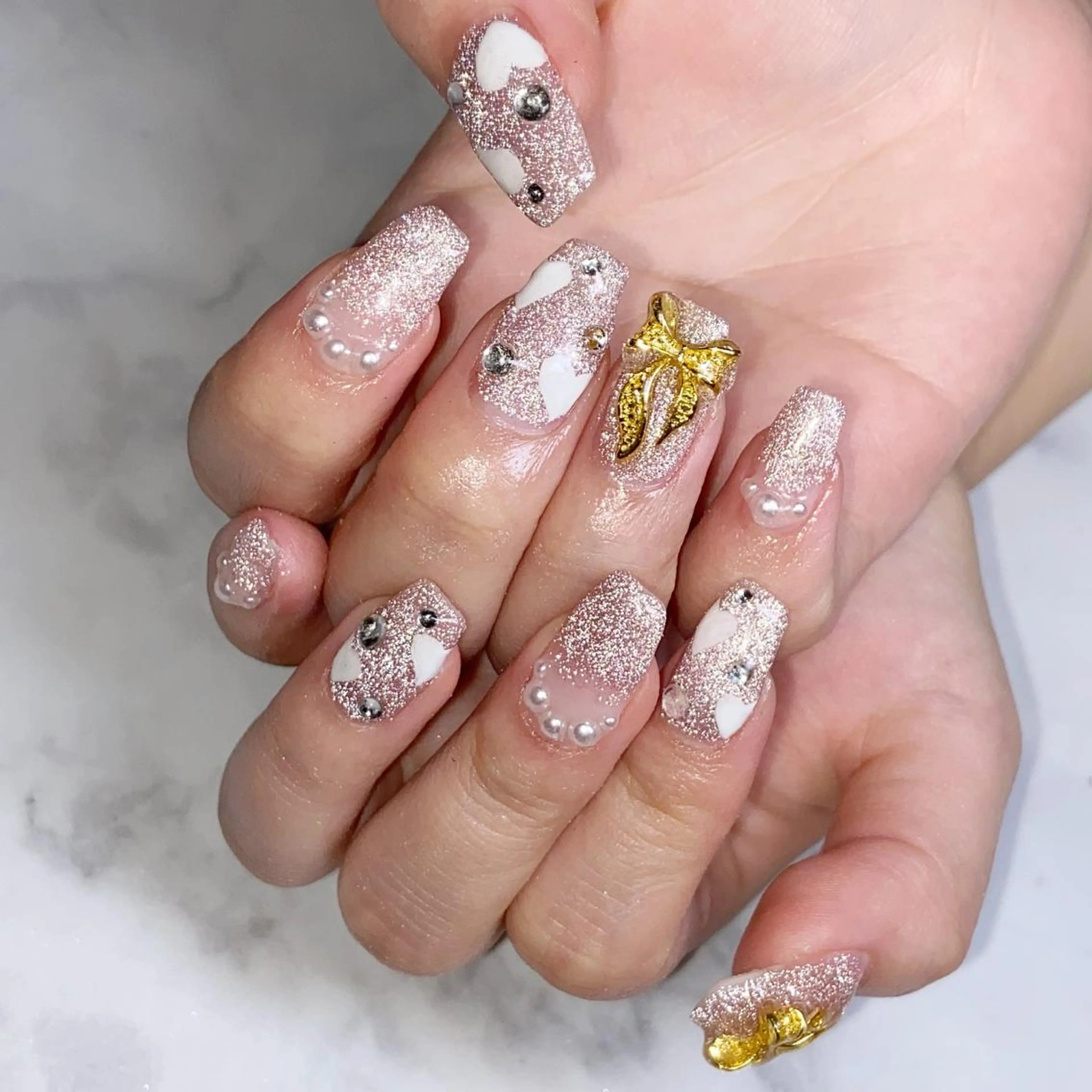 ネイル ジェルネイル ハンドネイル YUN 💅のネイルデザイン