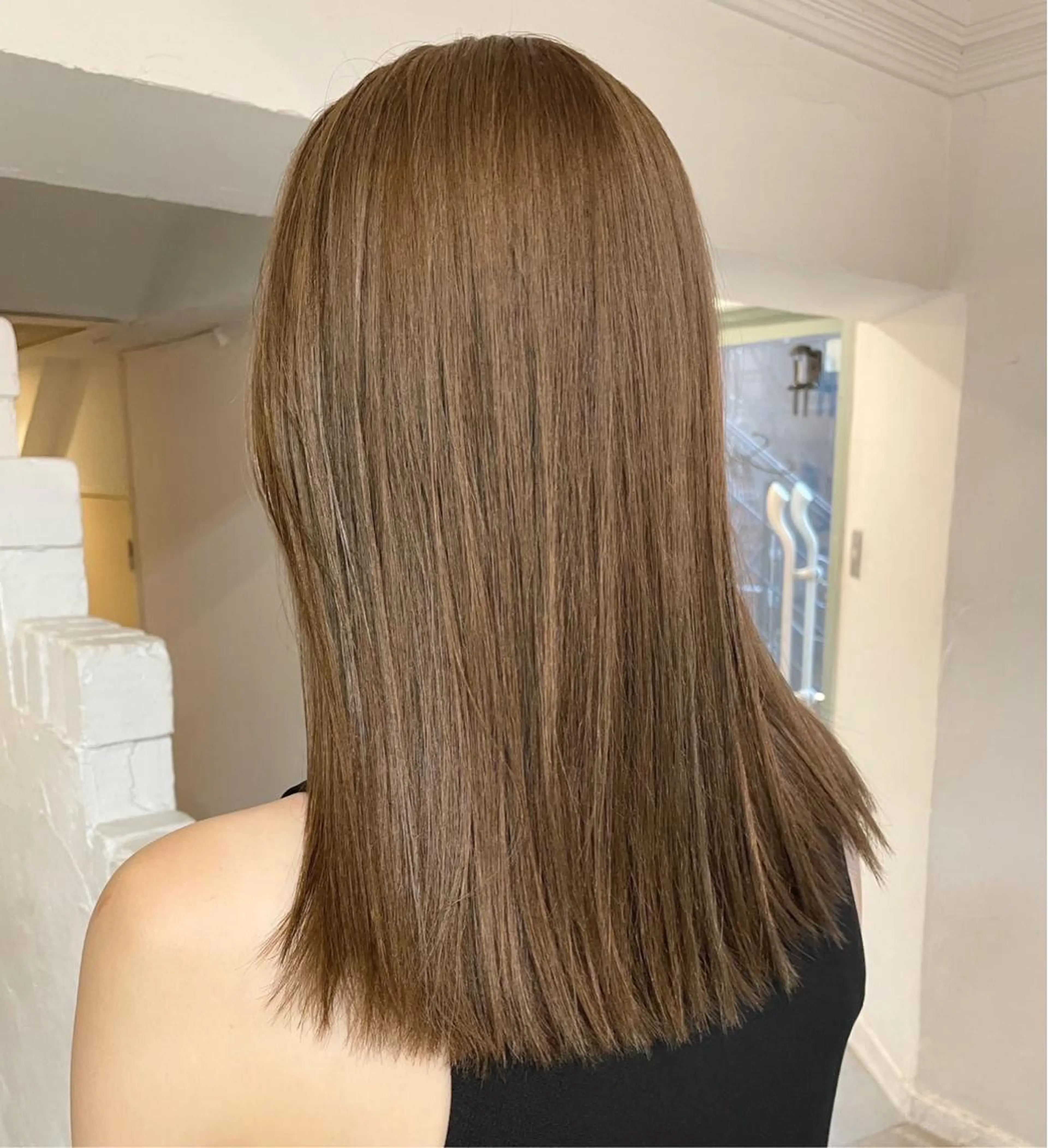 セミロング カット 縮毛矯正 トリートメント しが りょーたのヘアスタイル