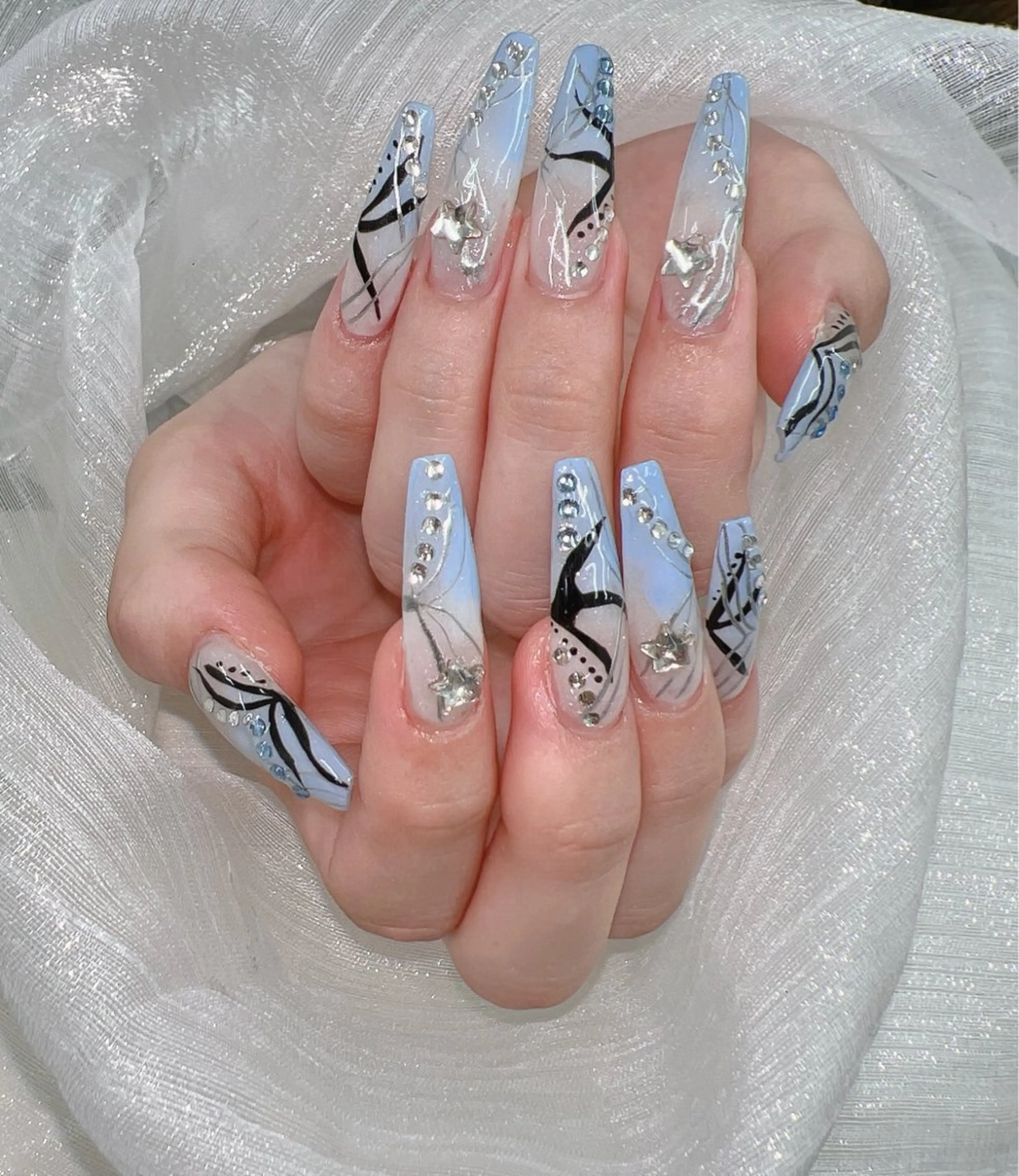 ネイル マグネットネイル ミラーネイル ネイルチップ 冬ネイル Lee Nailsのネイルデザイン