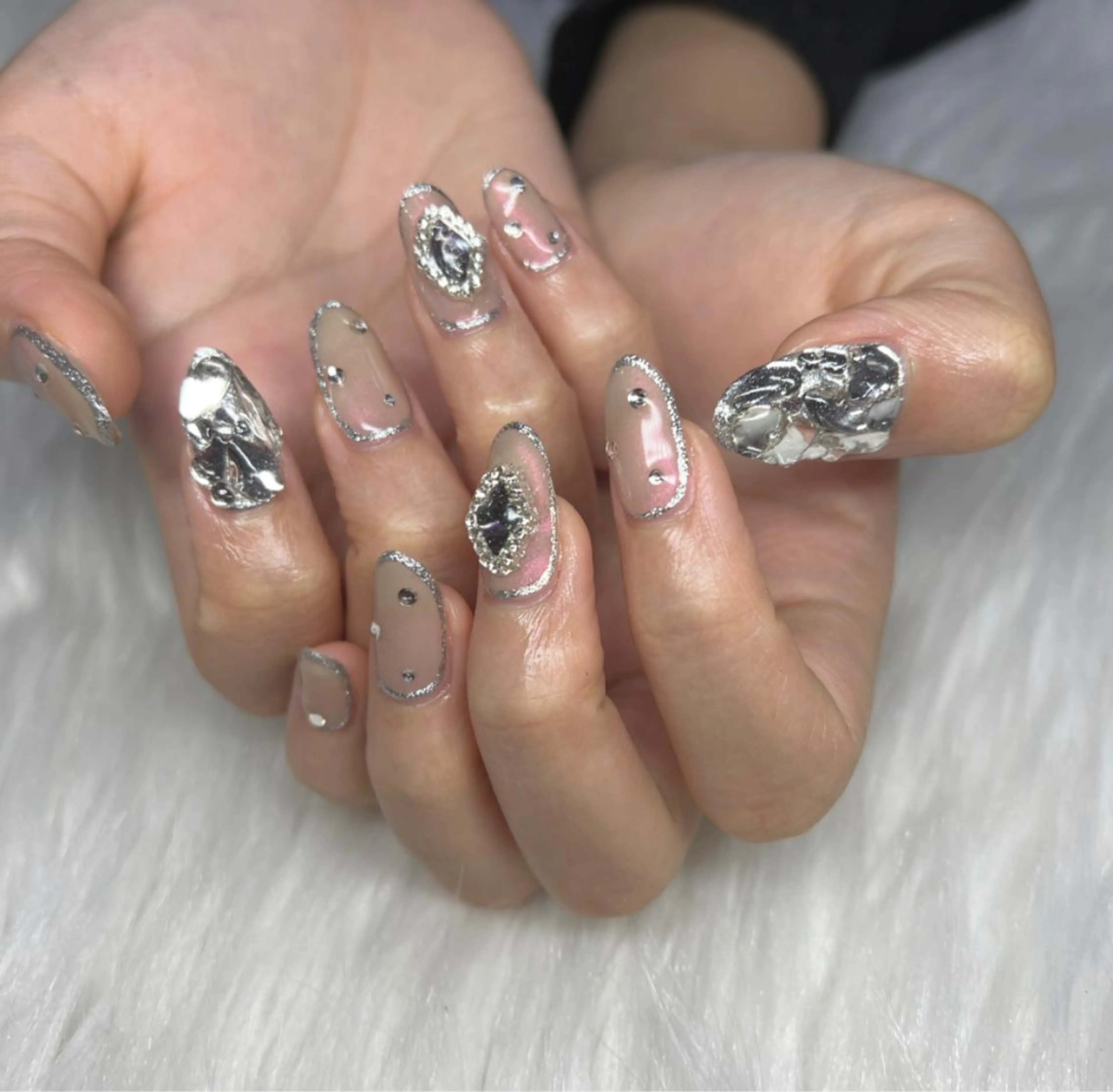 ネイル チークネイル ジェルネイル 韓国ネイル 持ち込み パラジェル LeaLea nails.のネイルデザイン