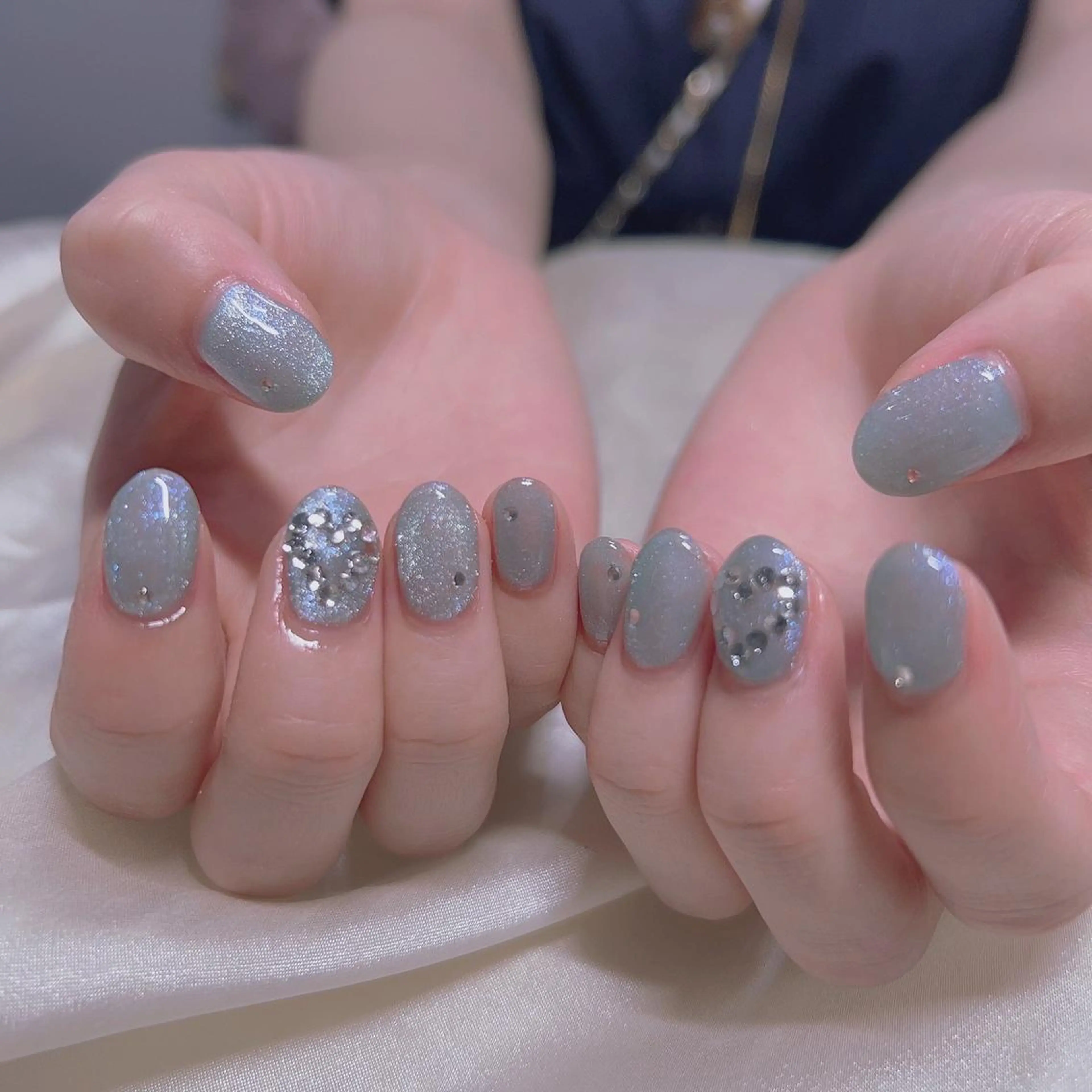 ネイル マツエク・マツパ アイブロウ 眉カラー 韓国風マツエク パリジェンヌラッシュリフト まつげパーマ ワンホンマツエク ハンドネイル Nail&eye Belire 新宿のネイルデザイン