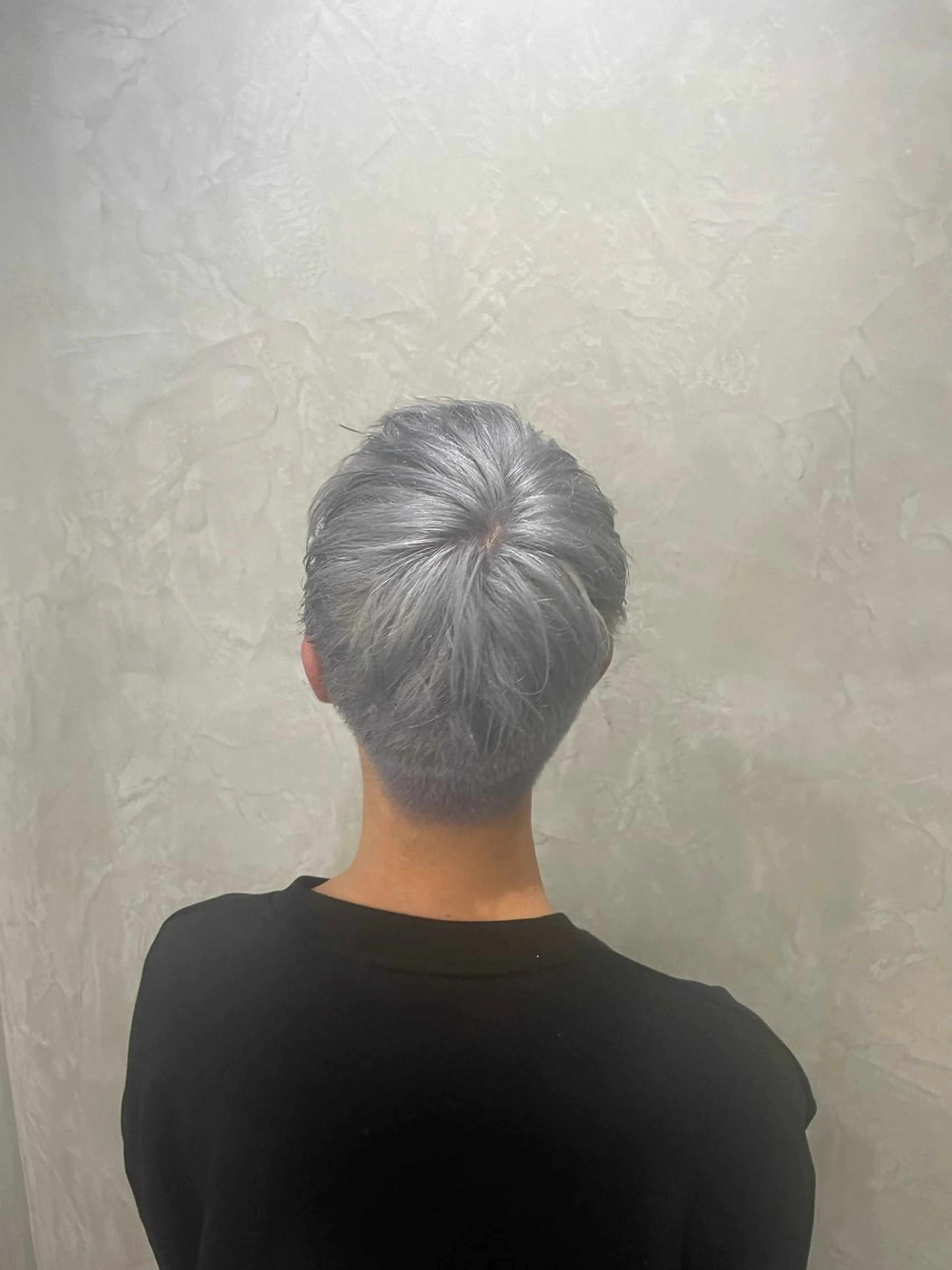 メンズ メンズブリーチ MaisonHALU さくらのヘアスタイル