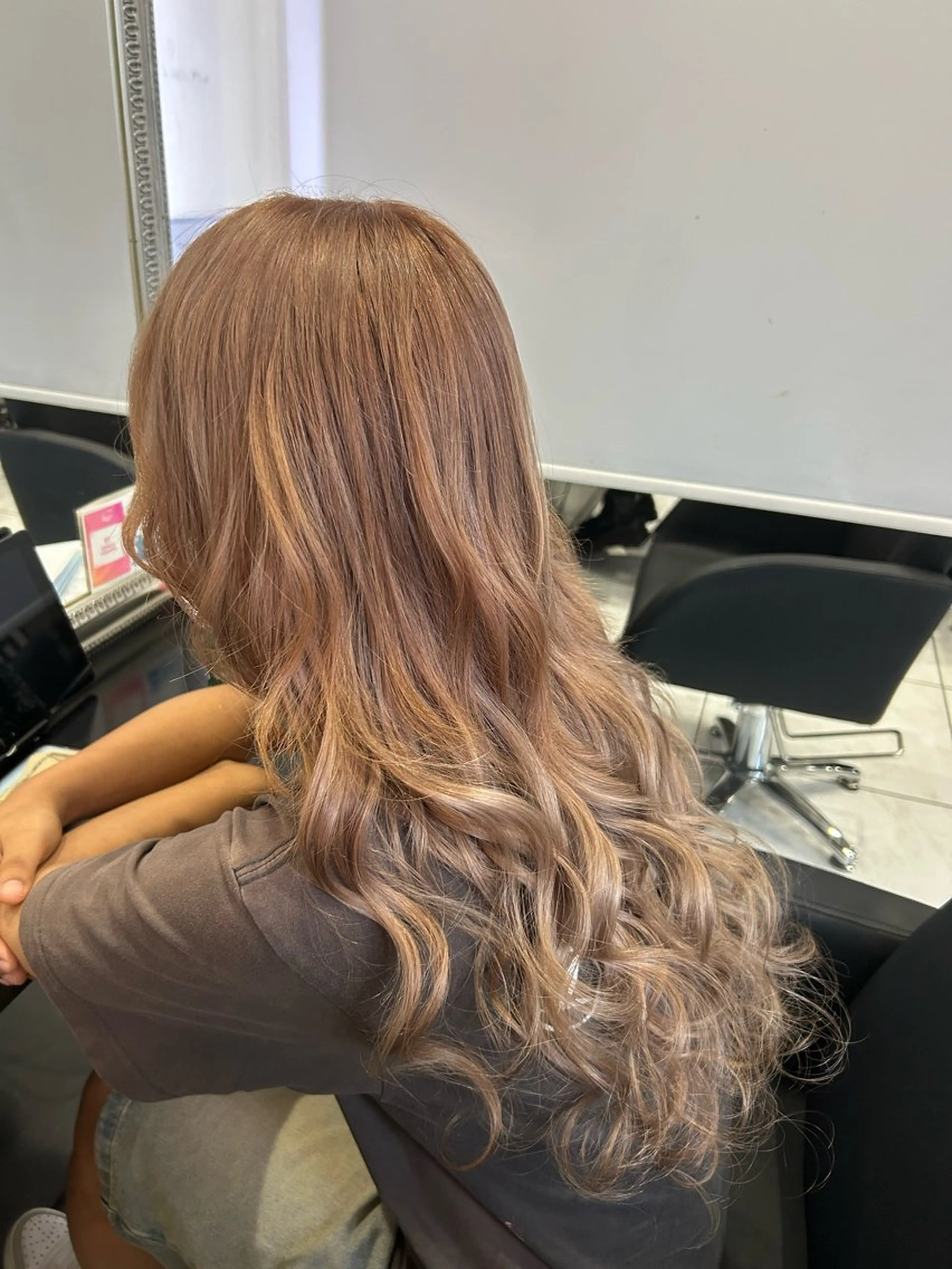 ロング カット エクステ 長田 麻友子のヘアスタイル