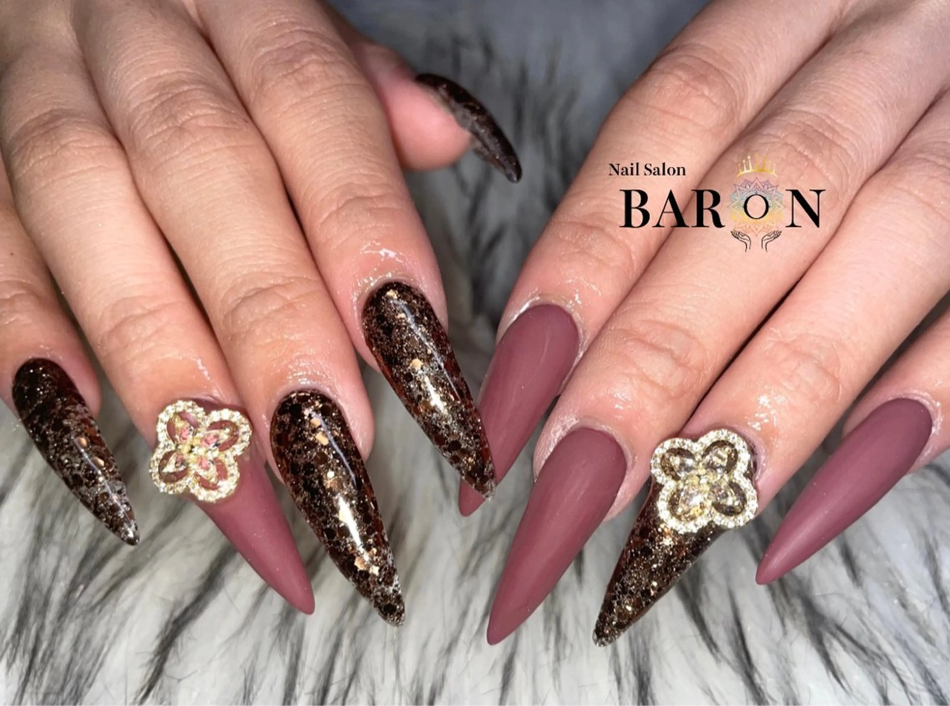 ネイル マットネイル ハンドネイル ♛︎BARON♛︎ RIKAのネイルデザイン