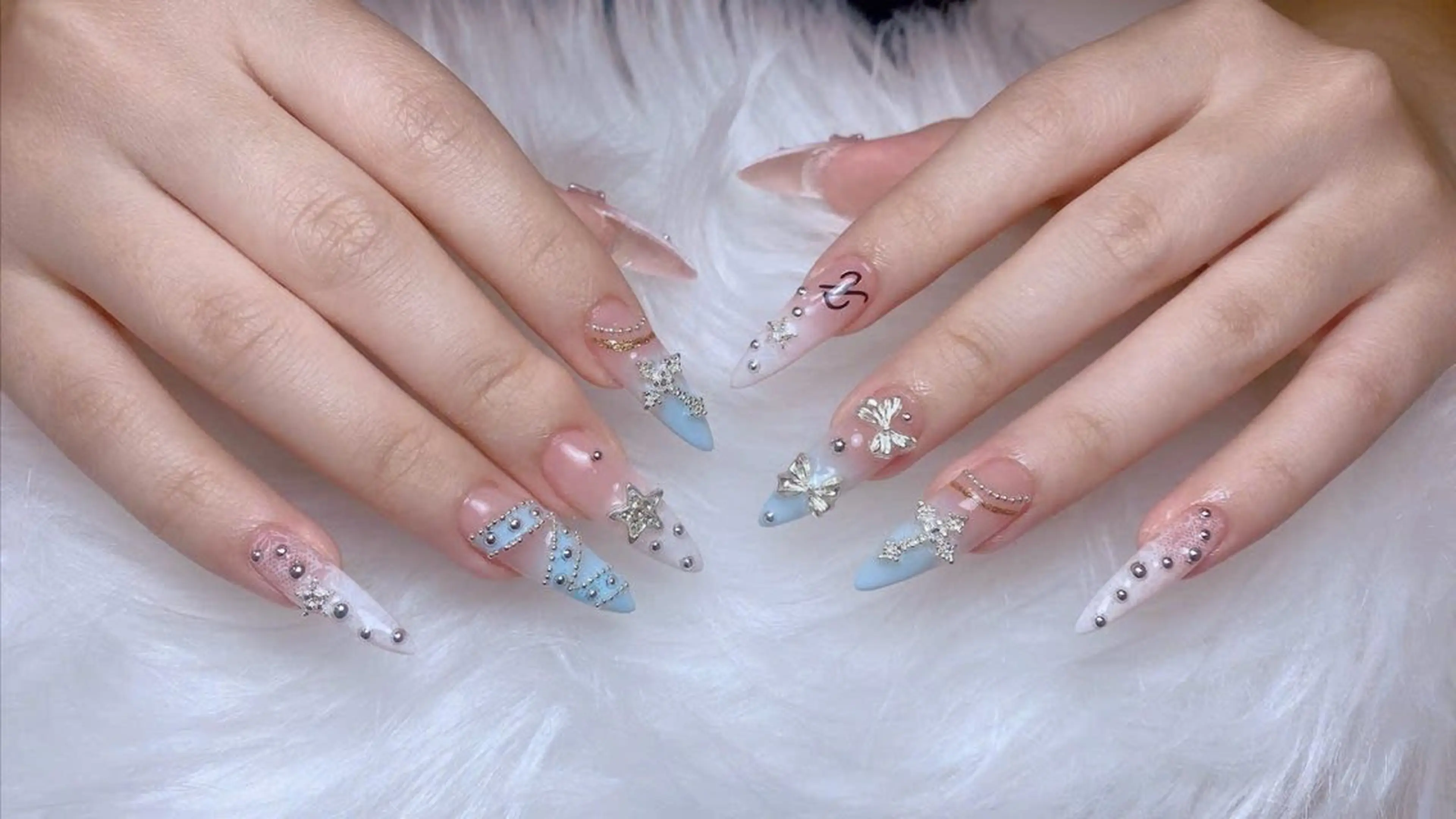 ネイル ハンドネイル REI NAIL1のネイルデザイン