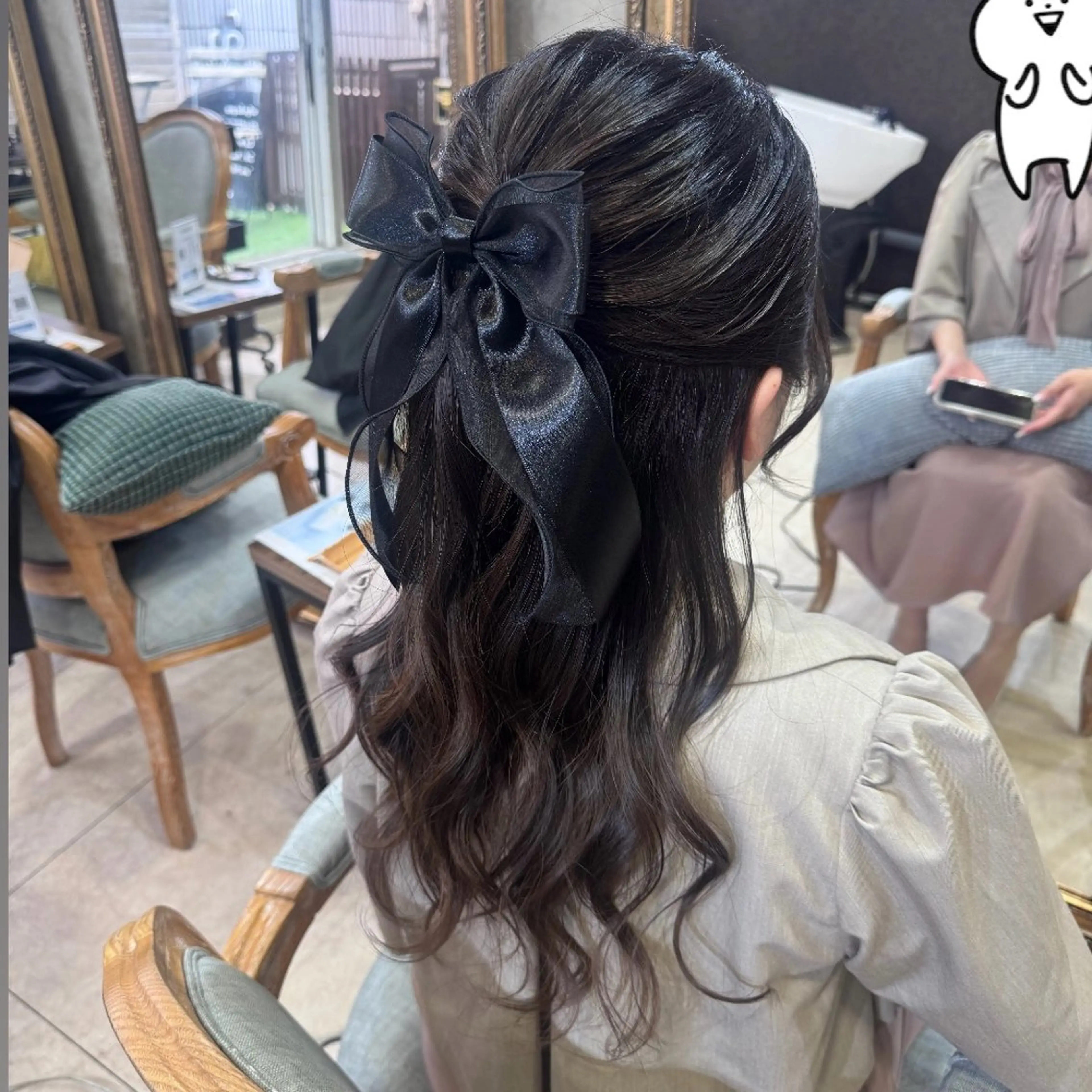 ロング ヘアセット 内田 茉潤のマツエク・マツパデザイン