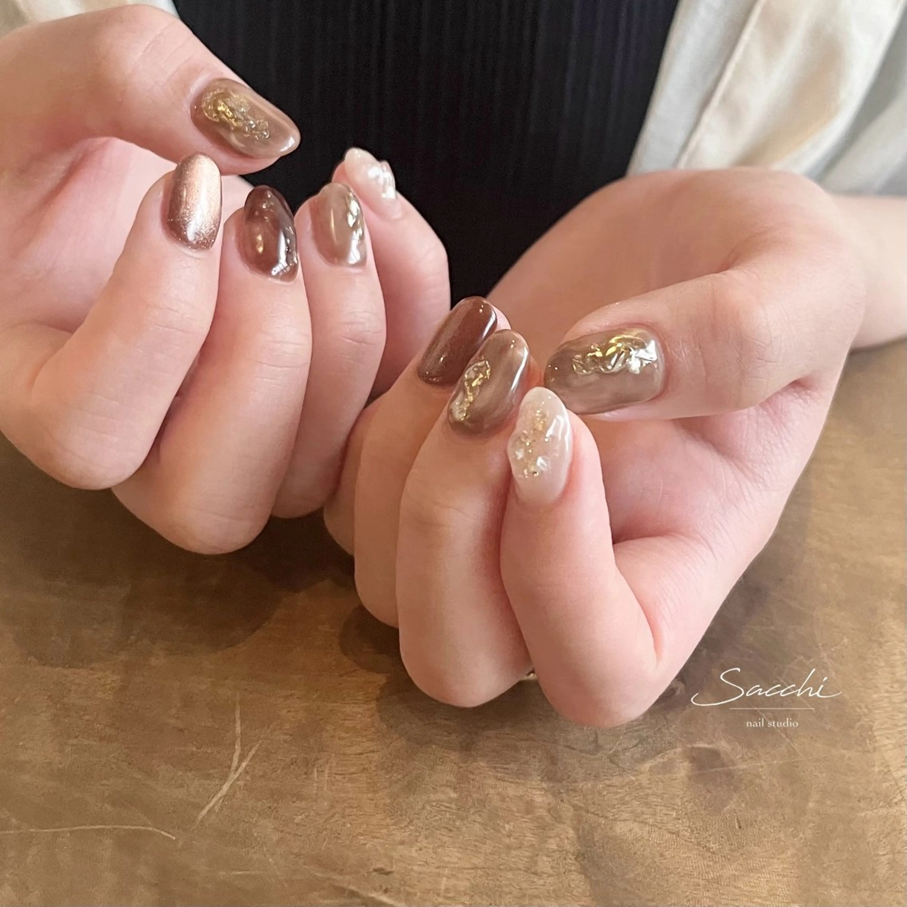ネイル ブラウン ハンドネイル nailstudio Sacchiのネイルデザイン