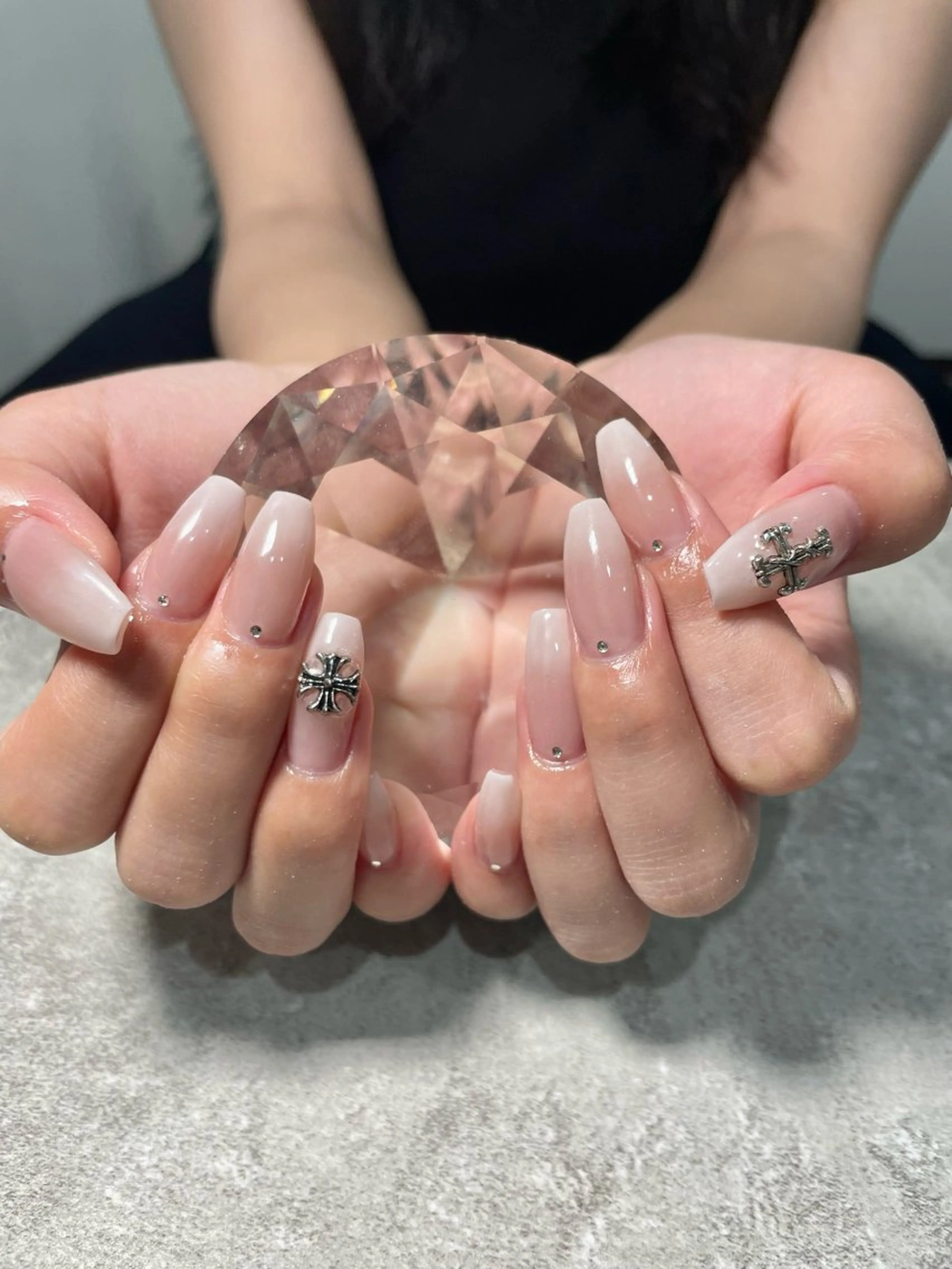 ネイル 持ち込み Raviliss ♡のネイルデザイン