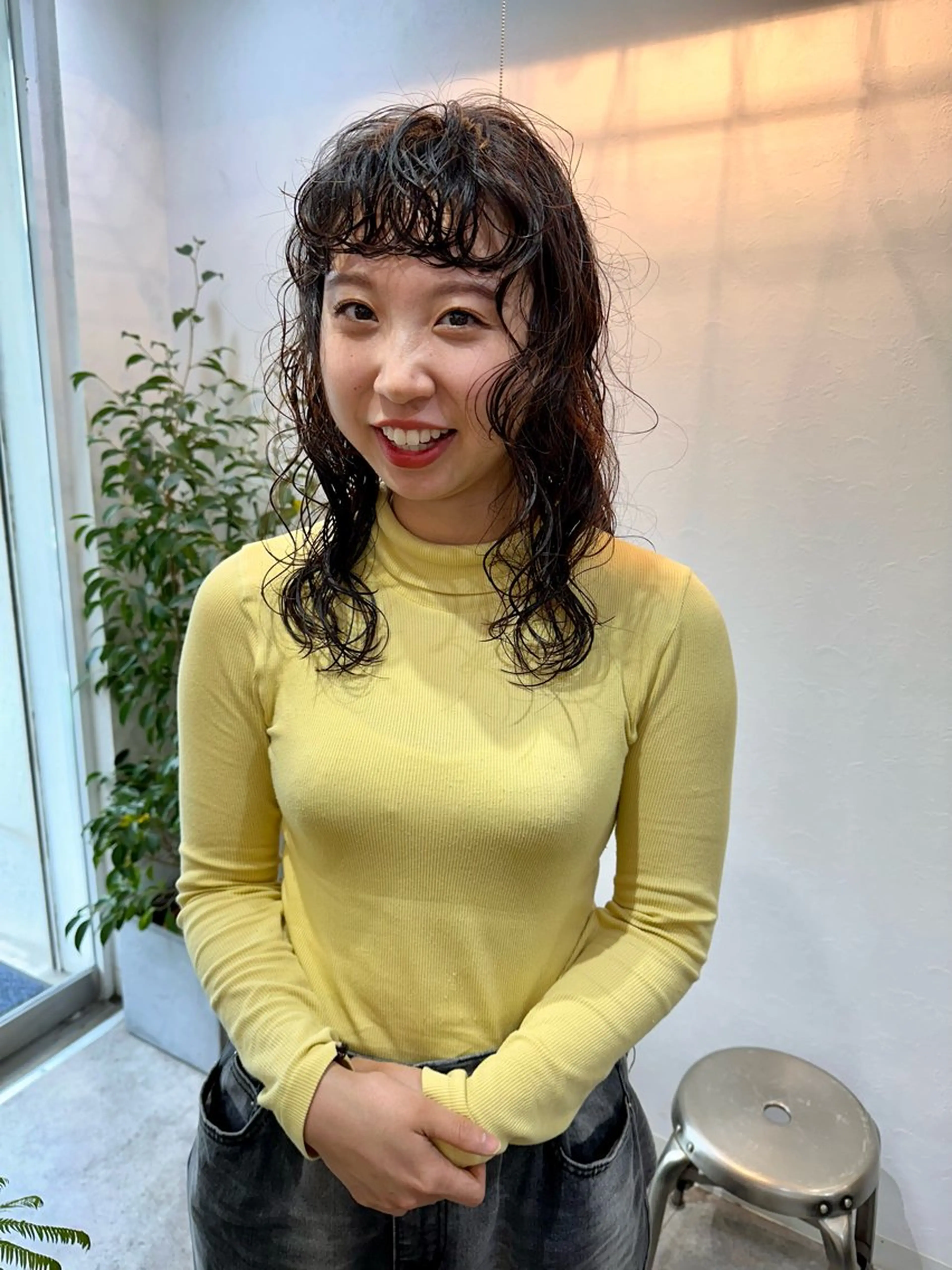 セミロング カラー パーマ セミロングパーマ レイヤーカット カット ヘアカラー パーマ トリートメント パーマ/透明感カラー /ボブ/吉田一生のヘアスタイル