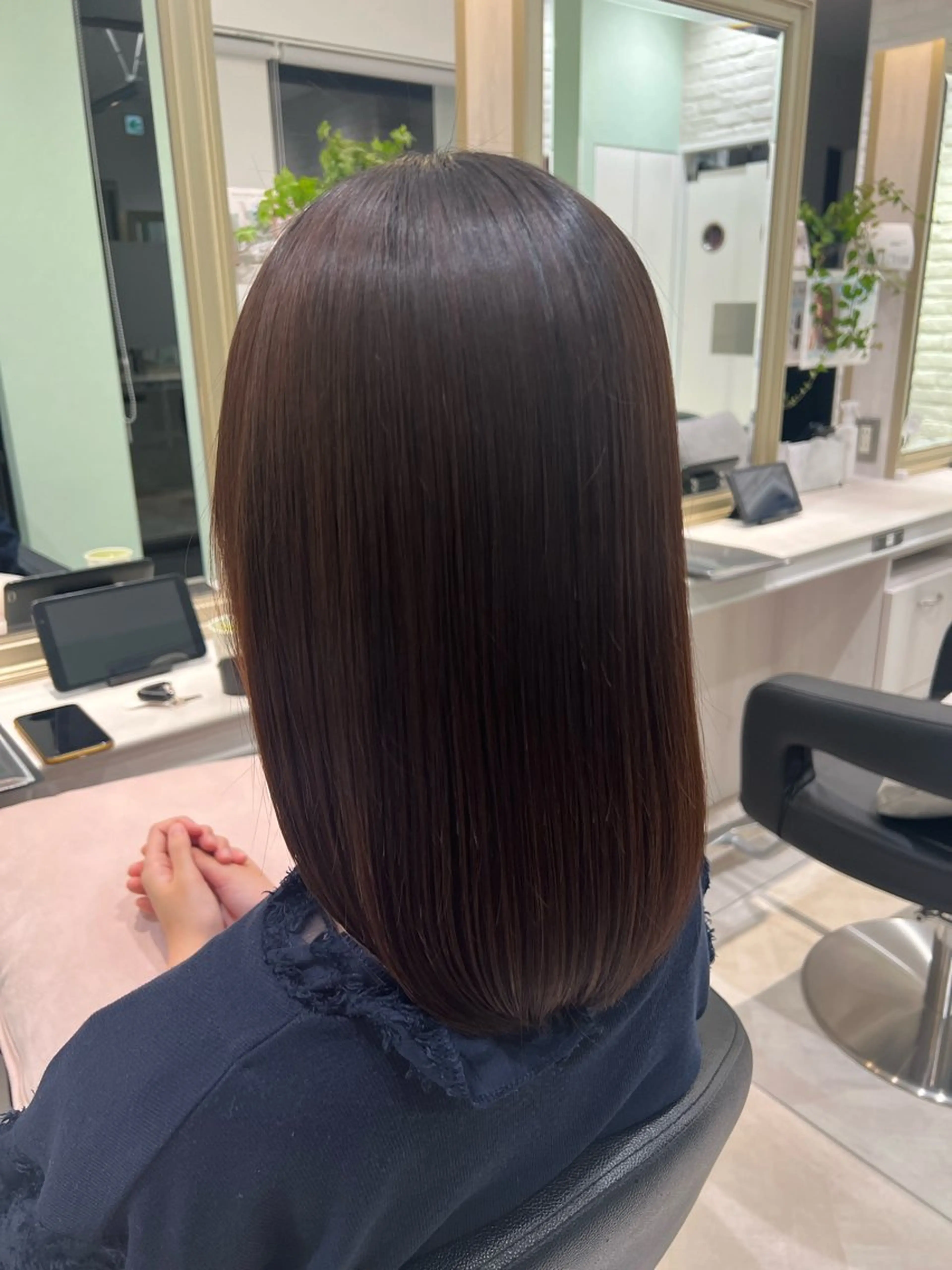 セミロング カラー ヘアカラー 鈴木 亜衣良🌈☁️💕のヘアスタイル