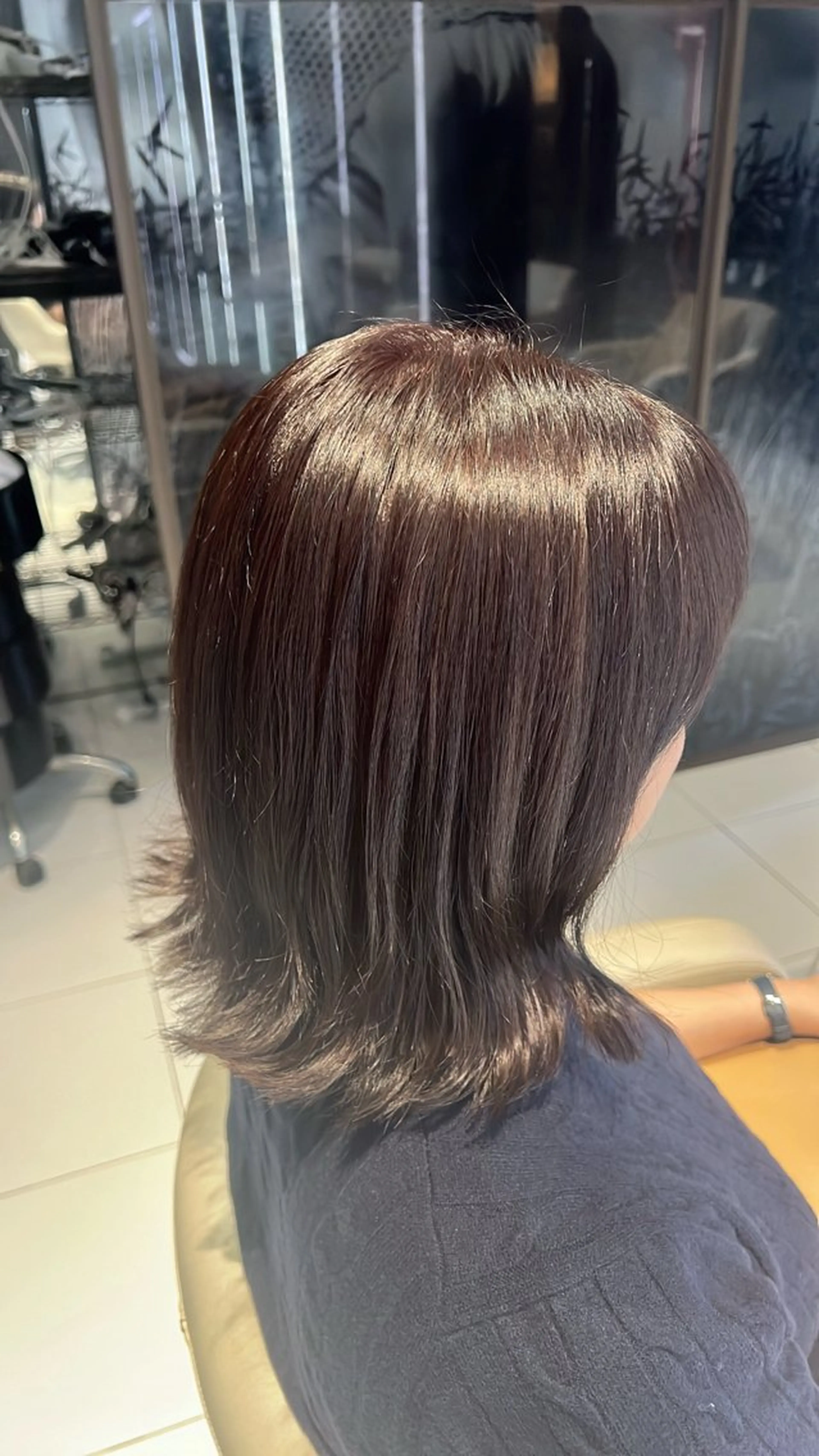 セミロング カラー ヘアアレンジ メンズカット大歓迎 🫧HONOKA🪽のヘアスタイル