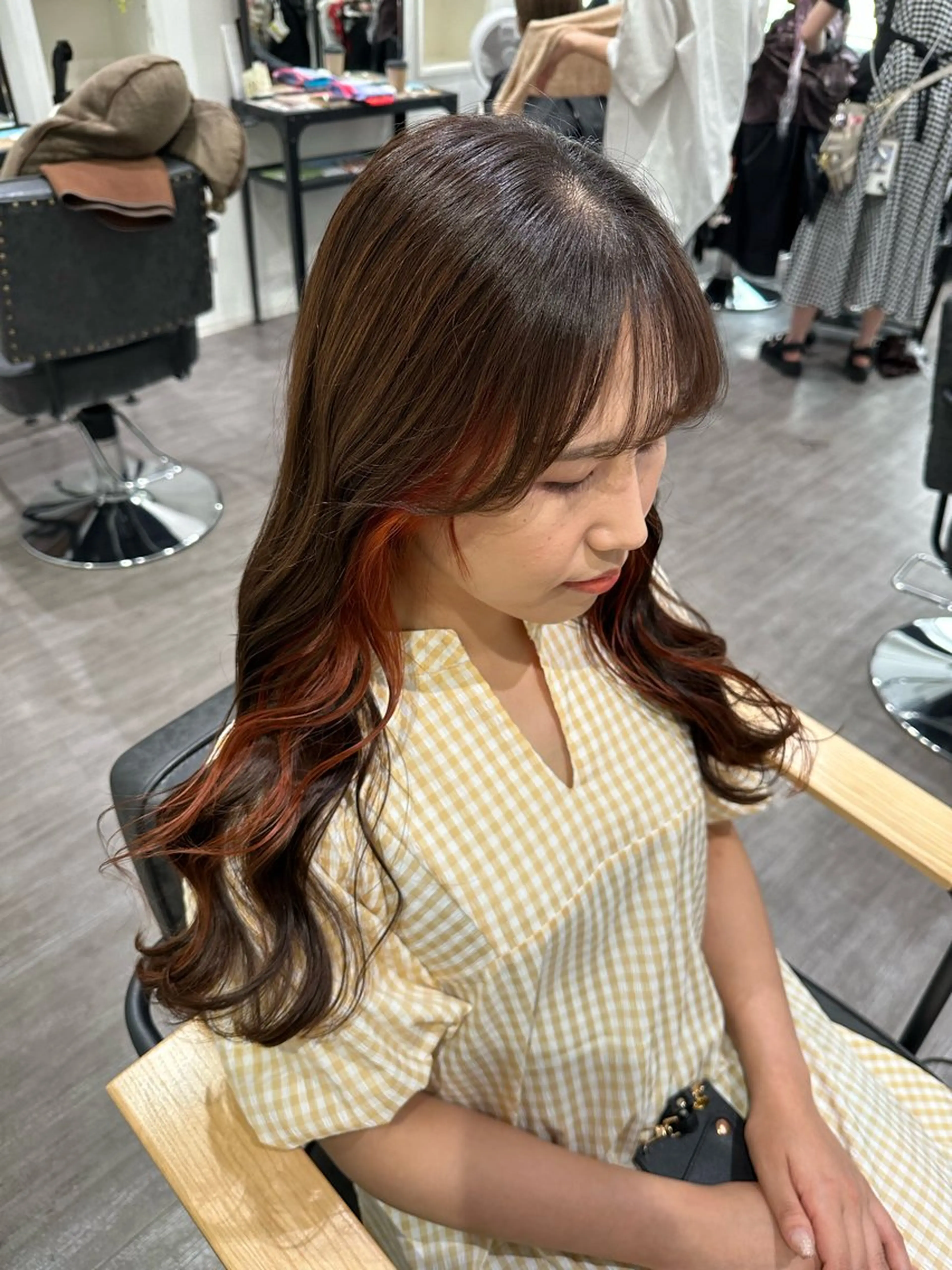 ロング カラー オレンジ 艶髪レイヤー上田 紗也🇰🇷💗のヘアスタイル