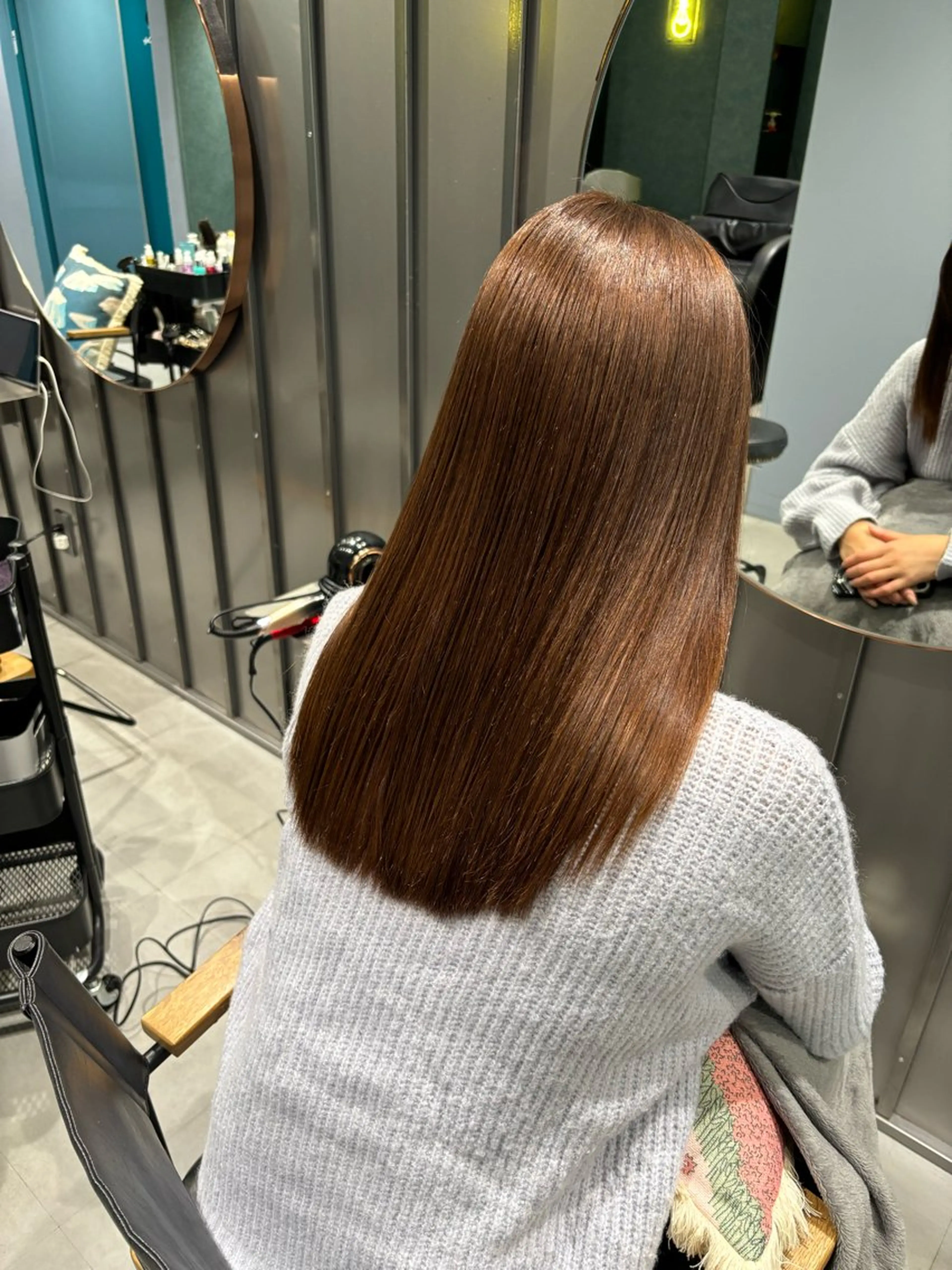 セミロング urara/ショート /透明感カラーのヘアスタイル