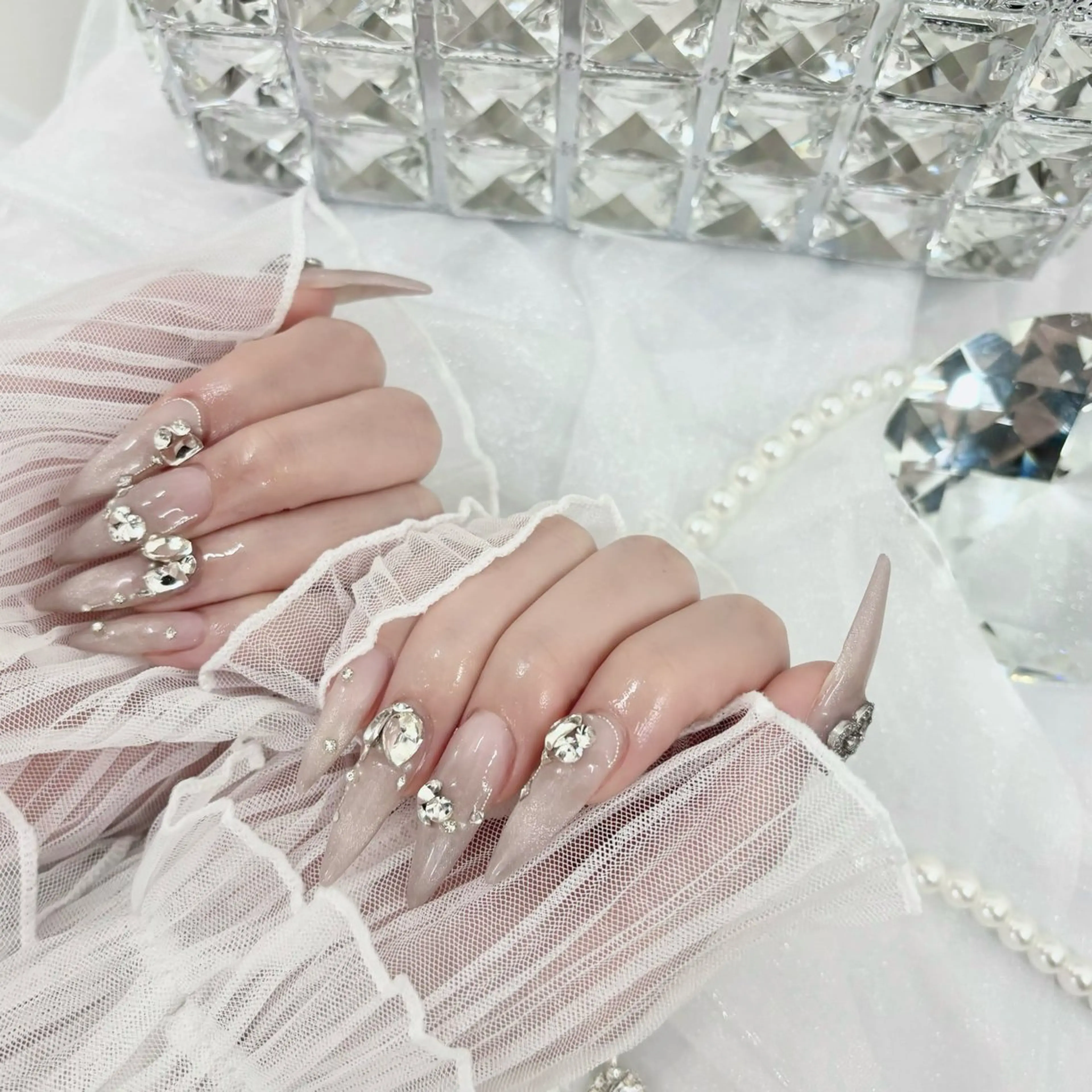 ネイル ハンドネイル 吉川 怜那のネイルデザイン