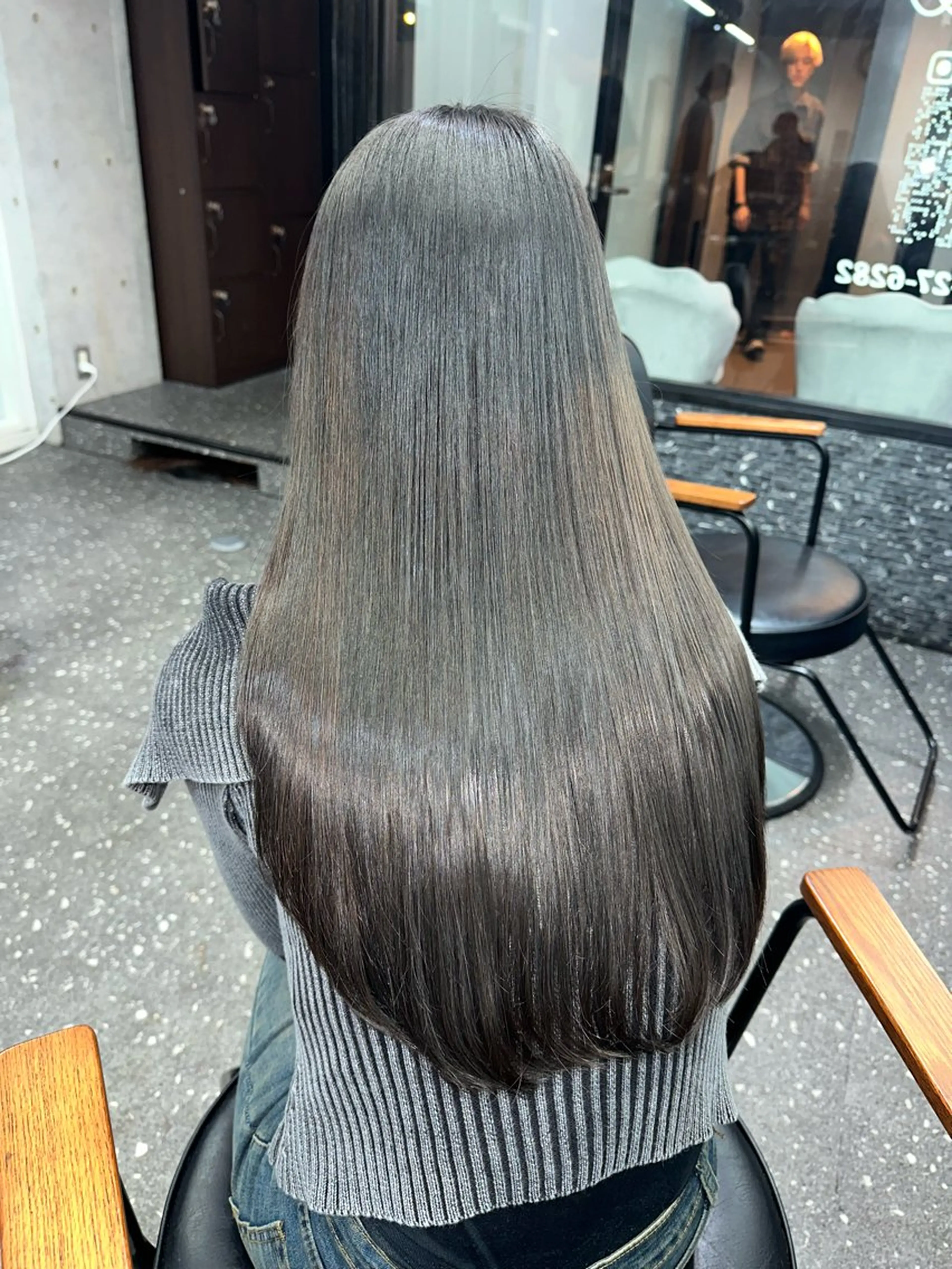 ロング パーマ カット 縮毛矯正 トリートメント 髪質改善⭐️縮毛矯正 中野⭐️Rinaのヘアスタイル