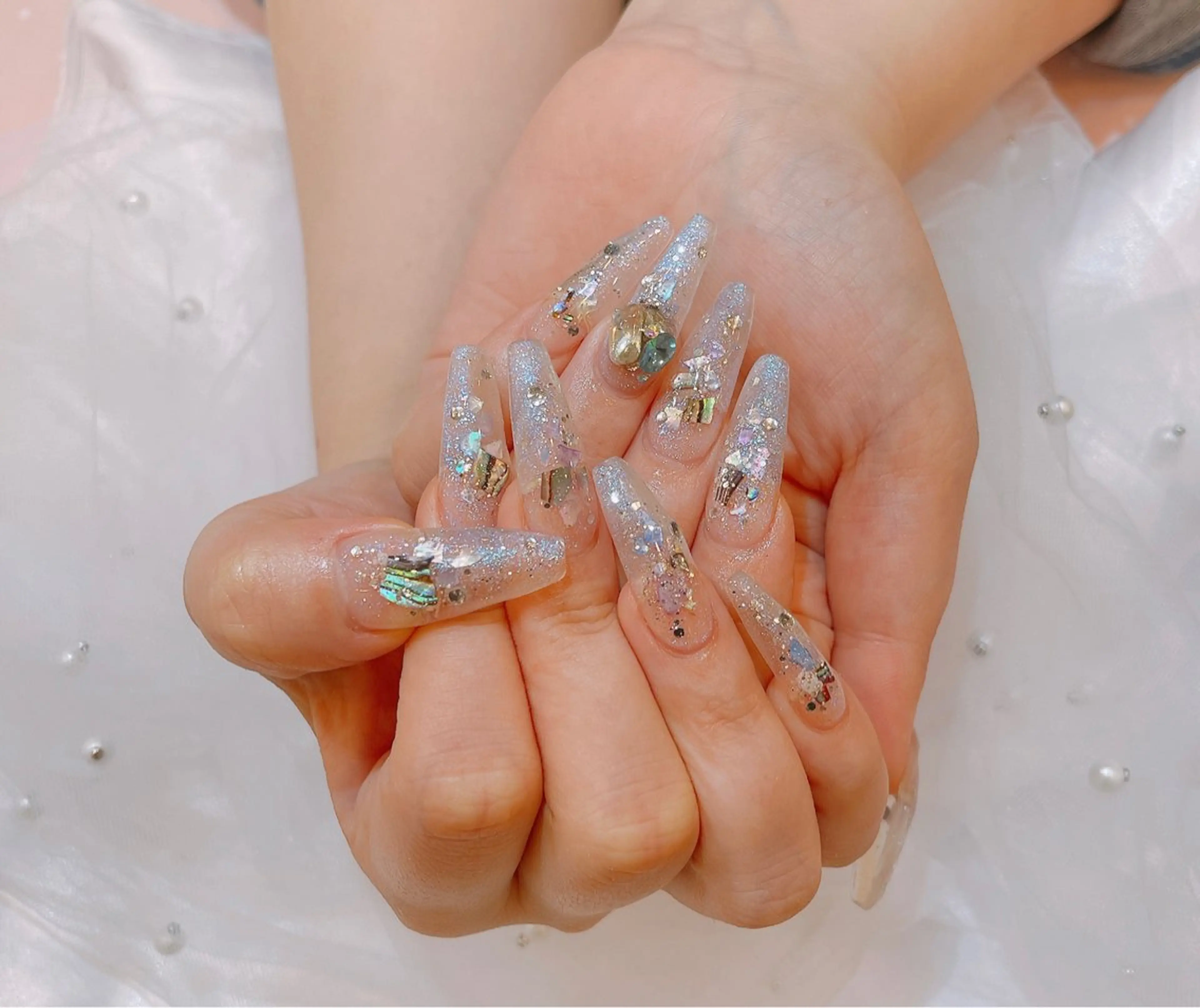 【アクリルチップ】チップ+ジェル長さ出し（ラメグラ）の写真