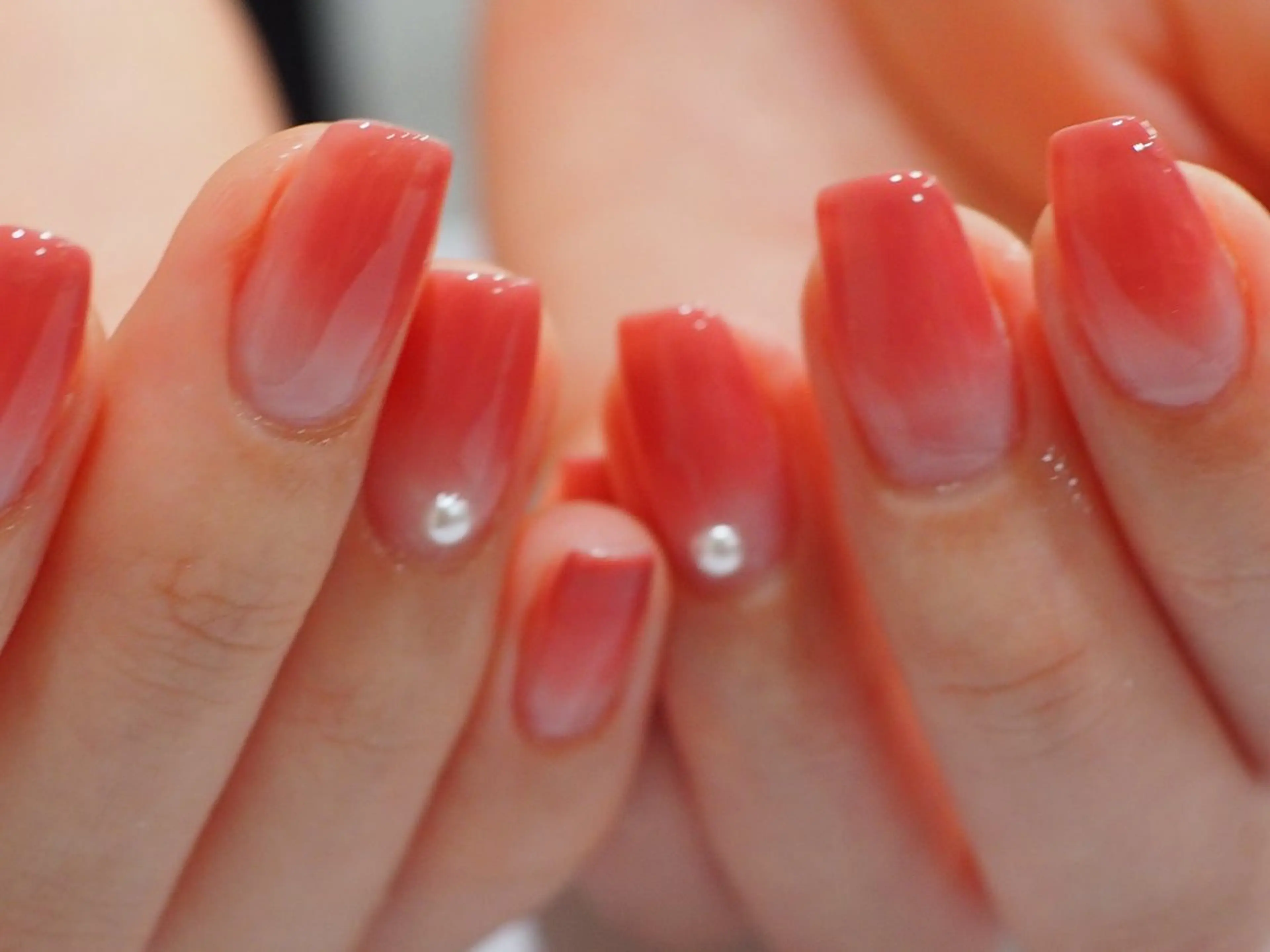 ネイル ジェルネイル グラデーション オフィスネイル パラジェル シンプルネイル tete nailstudioのネイルデザイン