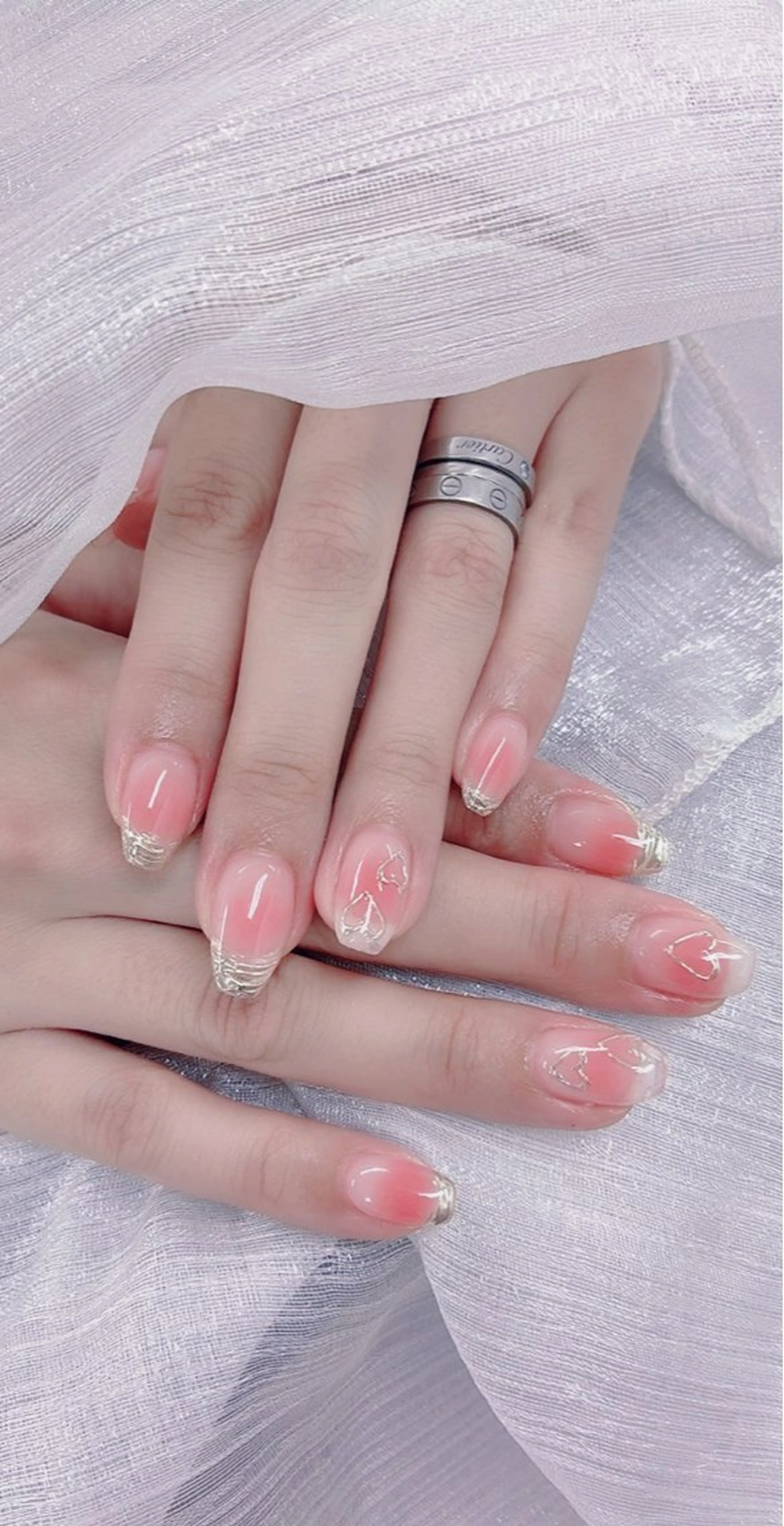 ネイル ハンドネイル 佐藤 依娜のネイルデザイン