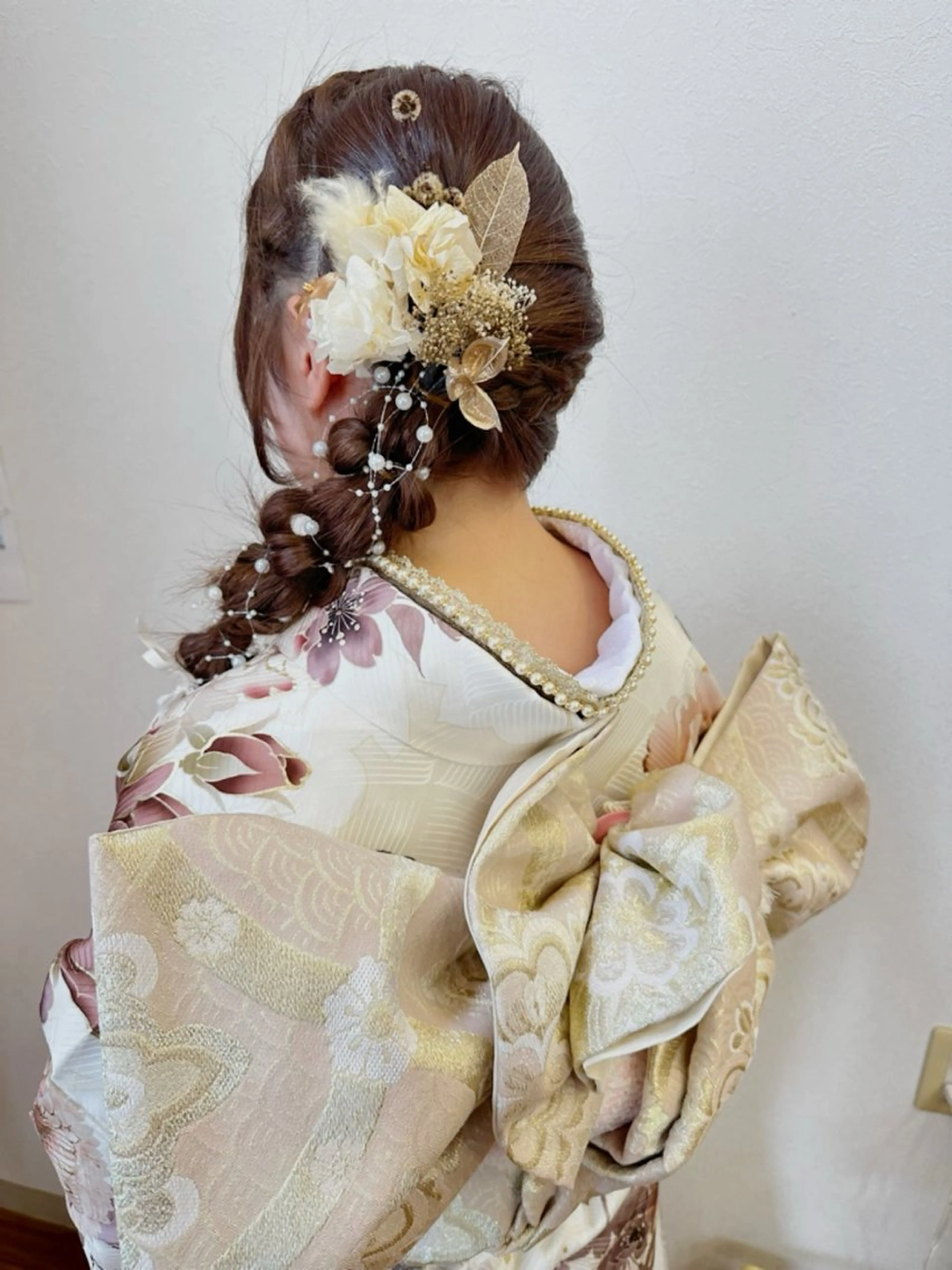 ロング 新宅 綾乃のヘアスタイル