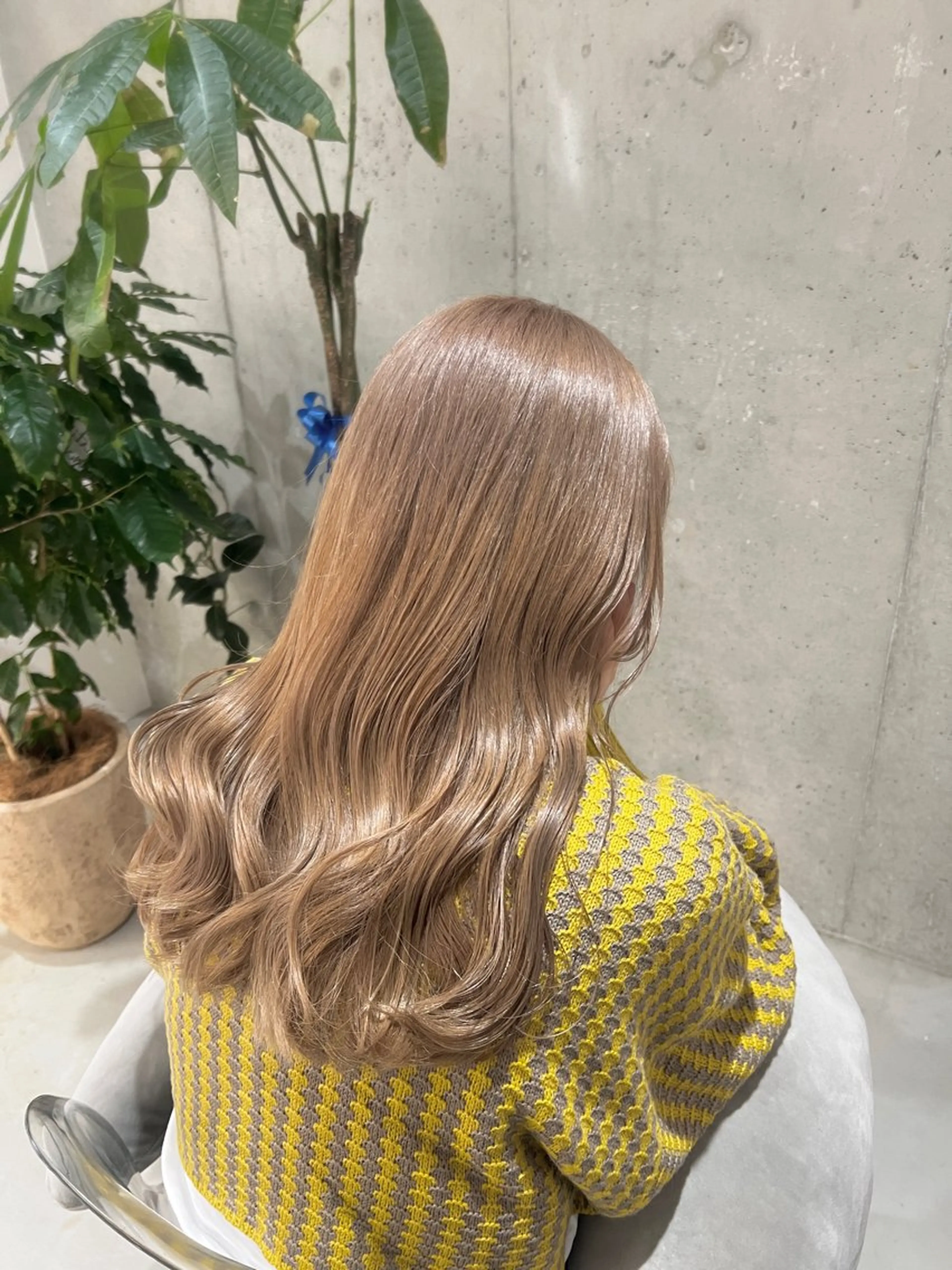 ロング カラー 透明感カラー くせ毛 髪質改善 縮毛矯正 トリートメント ヘアカラー トリートメント 頓所 大昂のヘアスタイル