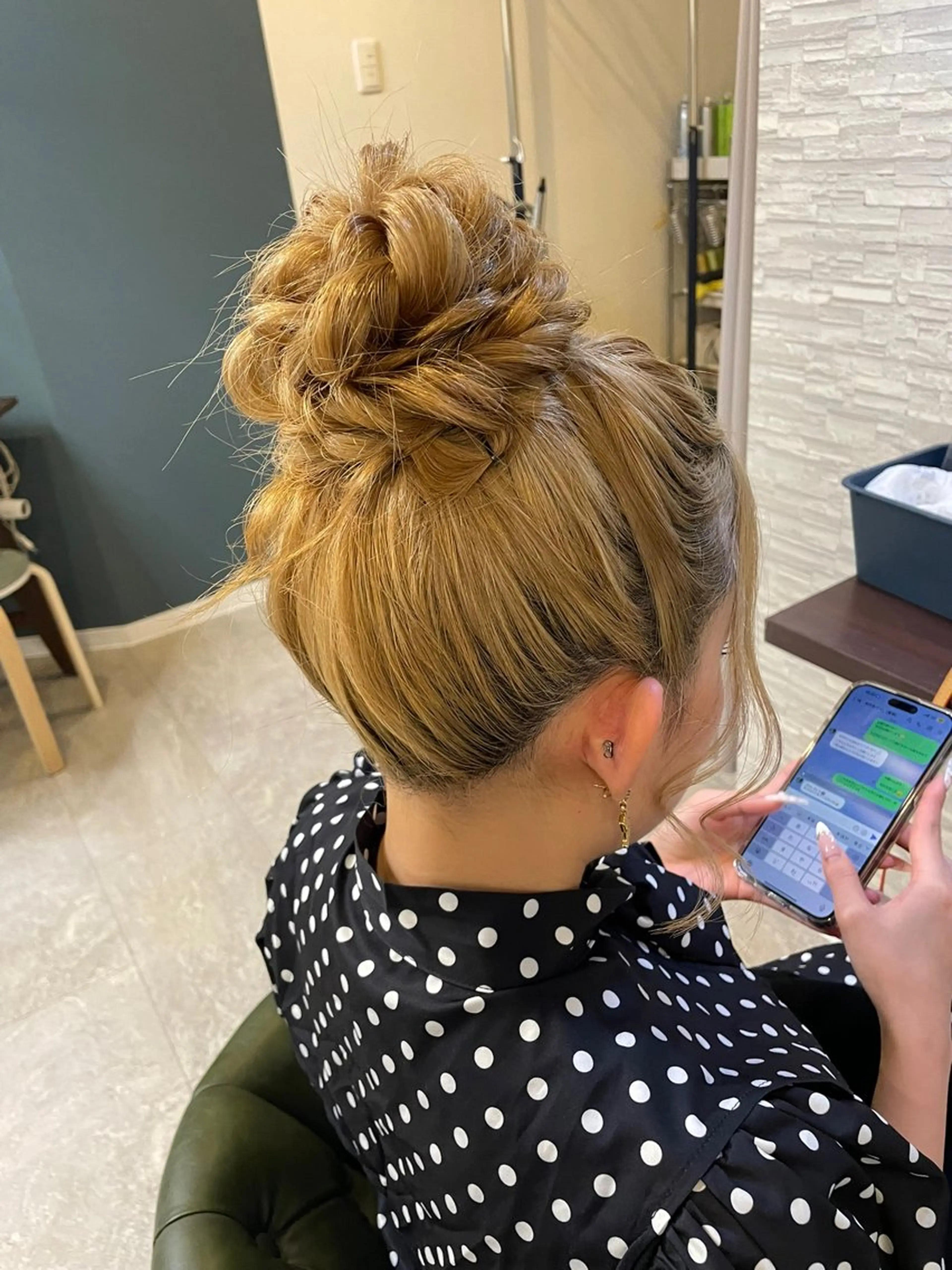 ロング ヘアアレンジ お団子ヘア 大長 一華のヘアスタイル