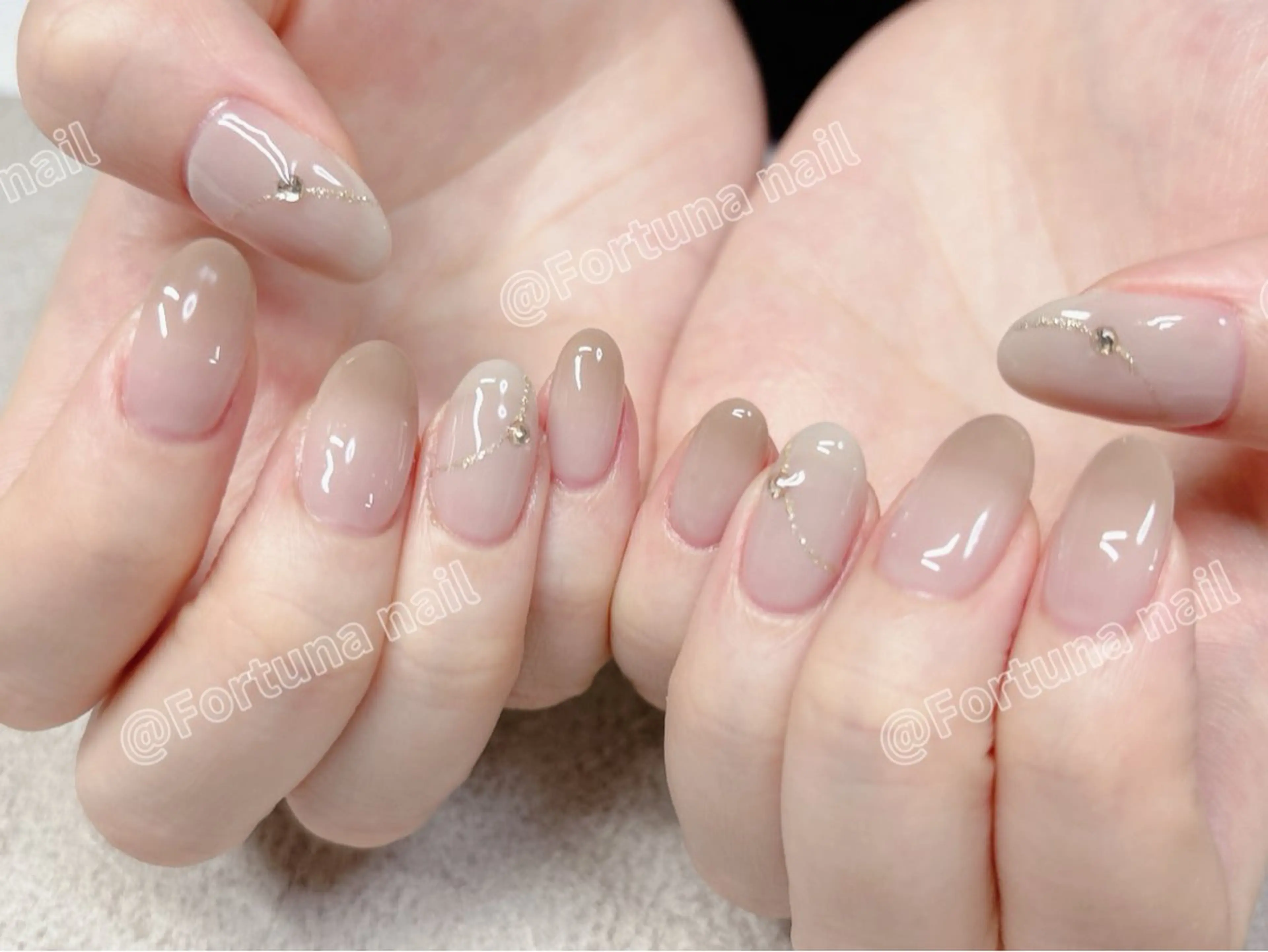 ネイル ハンドネイル ハンドケア Nail •Head スパFortunaのネイルデザイン