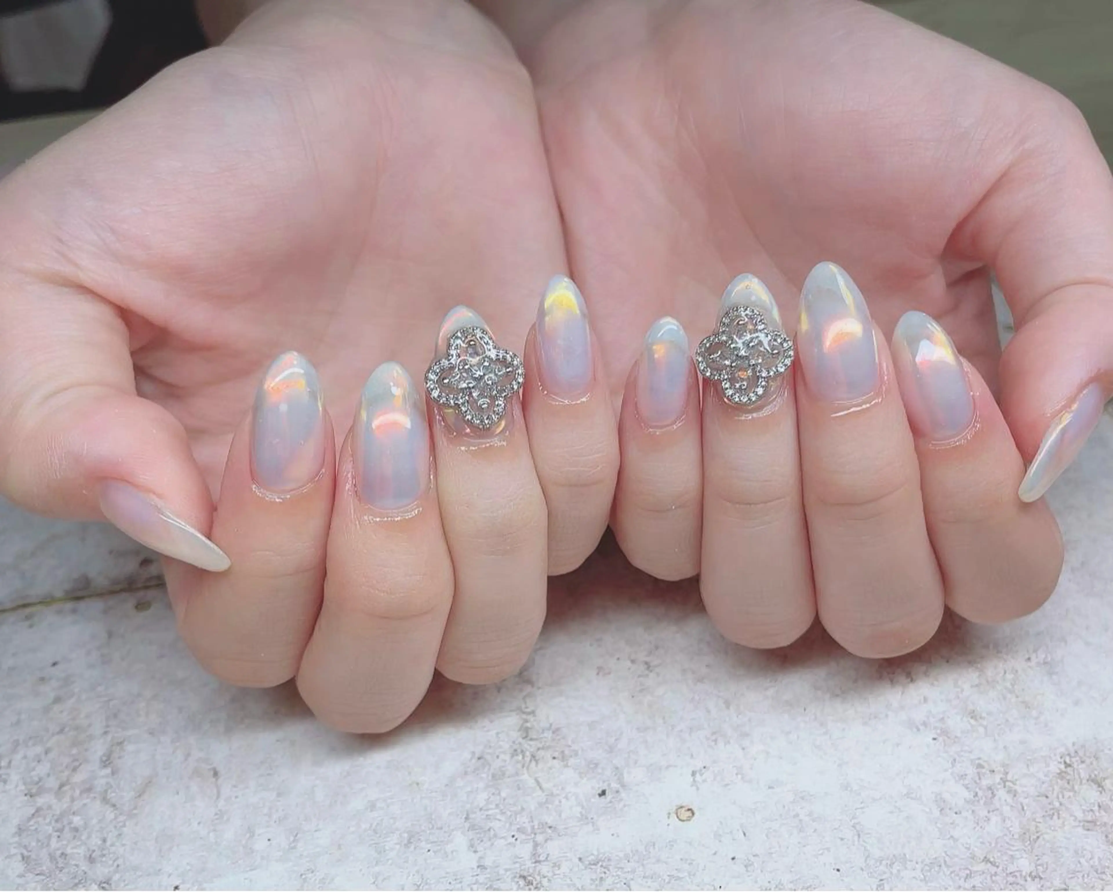 ミディアム ネイル オーロラネイル ミラーネイル Nail_by N1のネイルデザイン