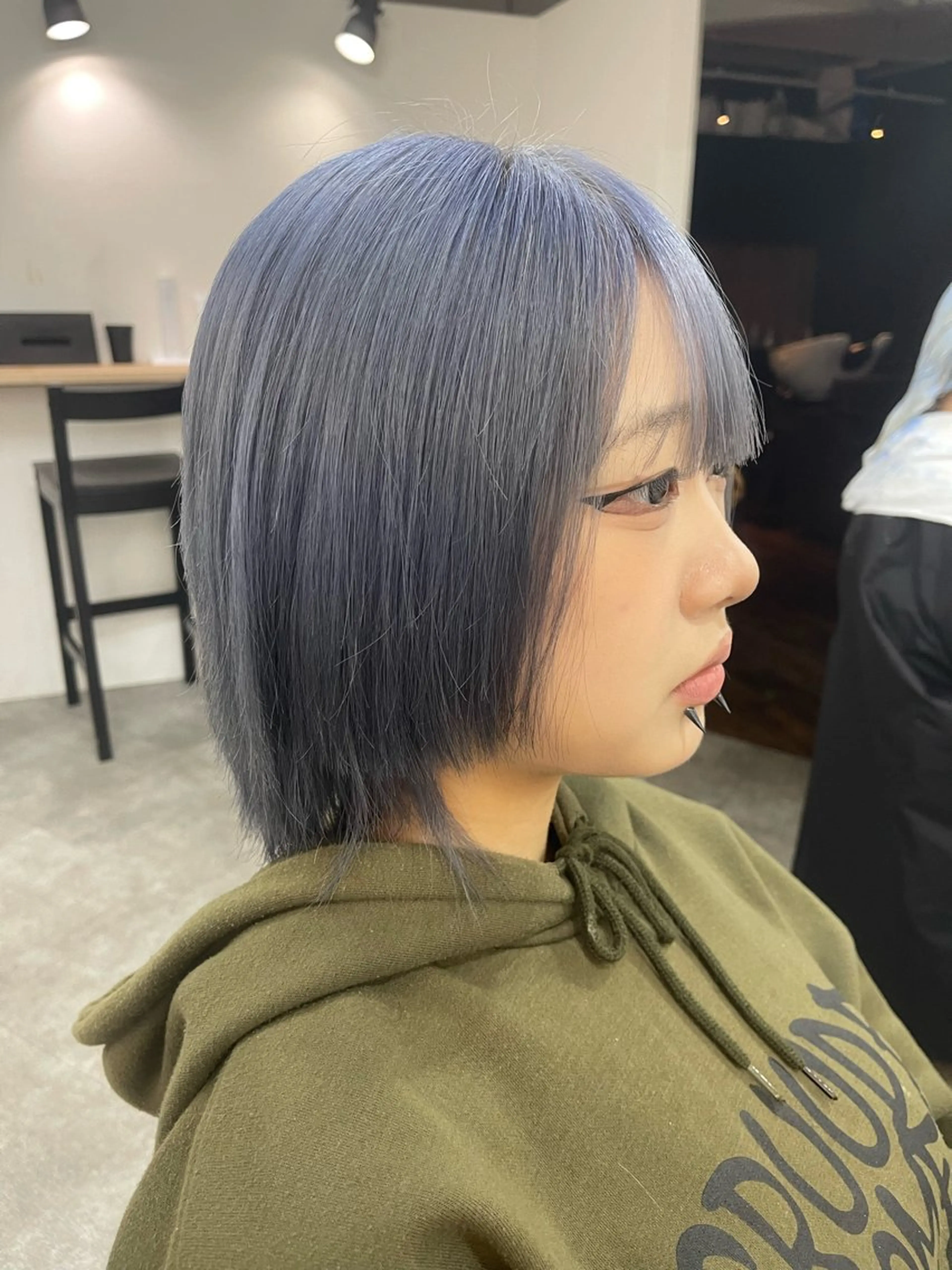 ショート ブリーチ縮毛矯正 LAFFYuiのヘアスタイル