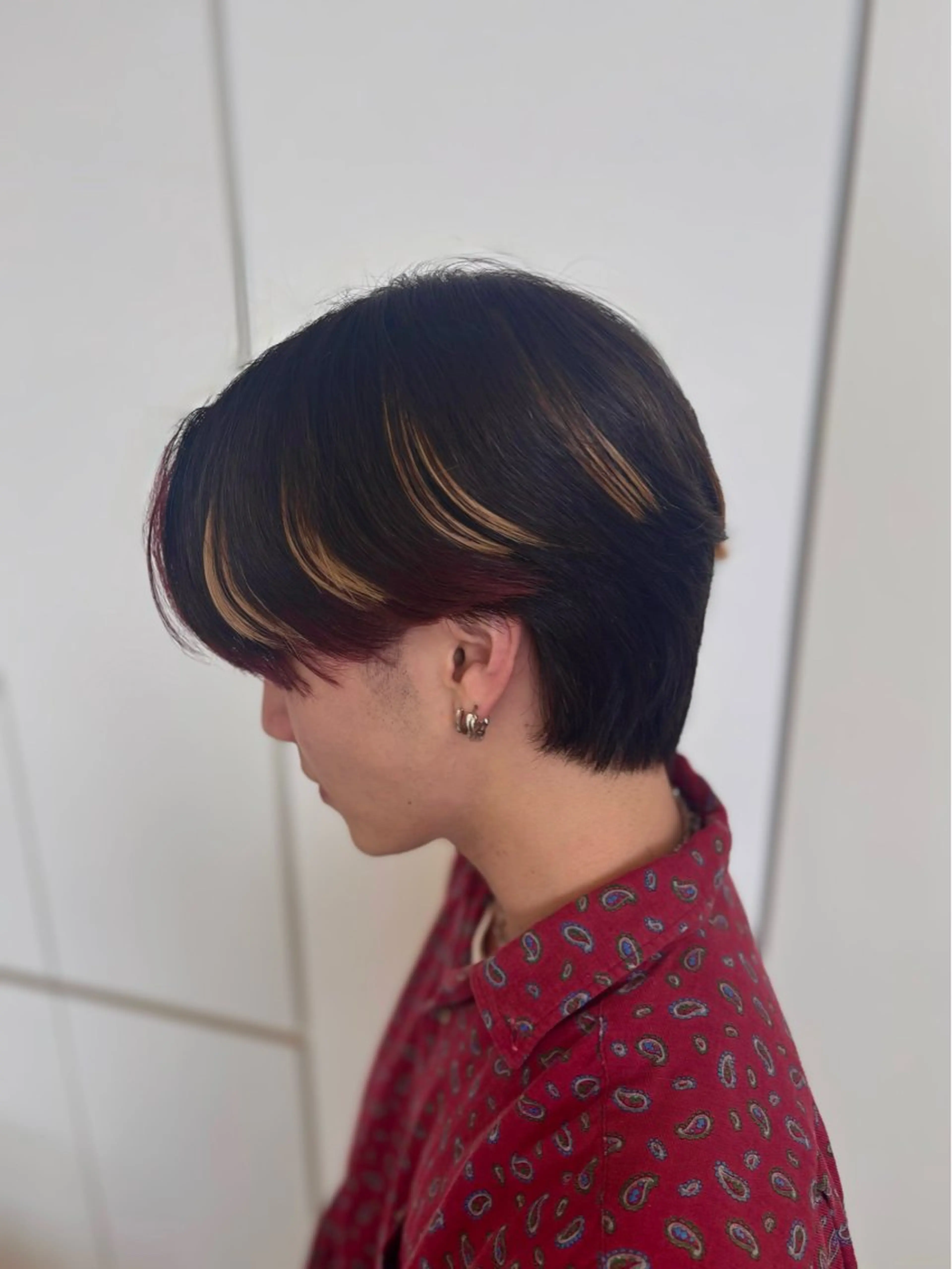 エクステ 伊出 海咲のヘアスタイル