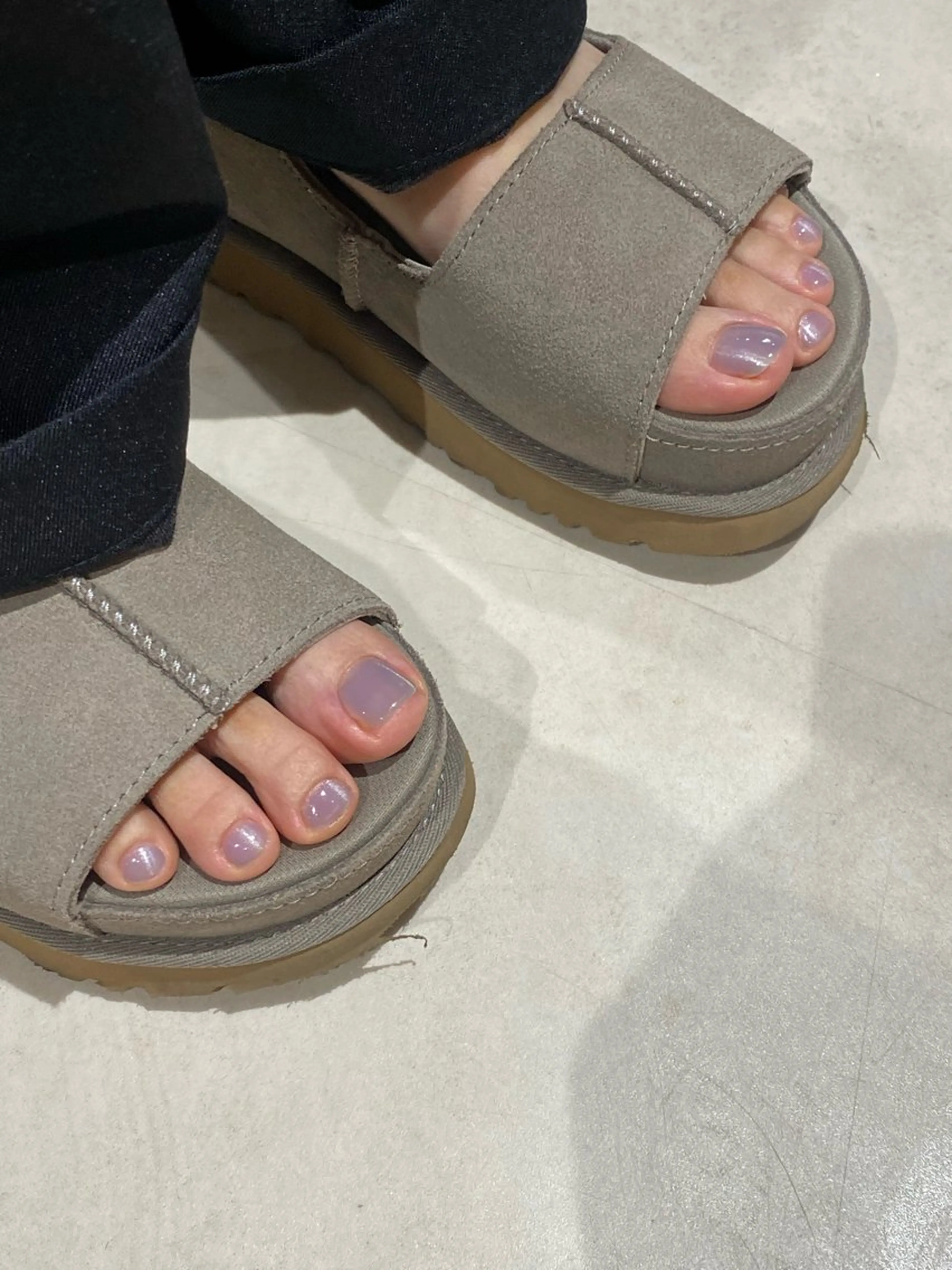 ネイル マグネットネイル hinano .のネイルデザイン