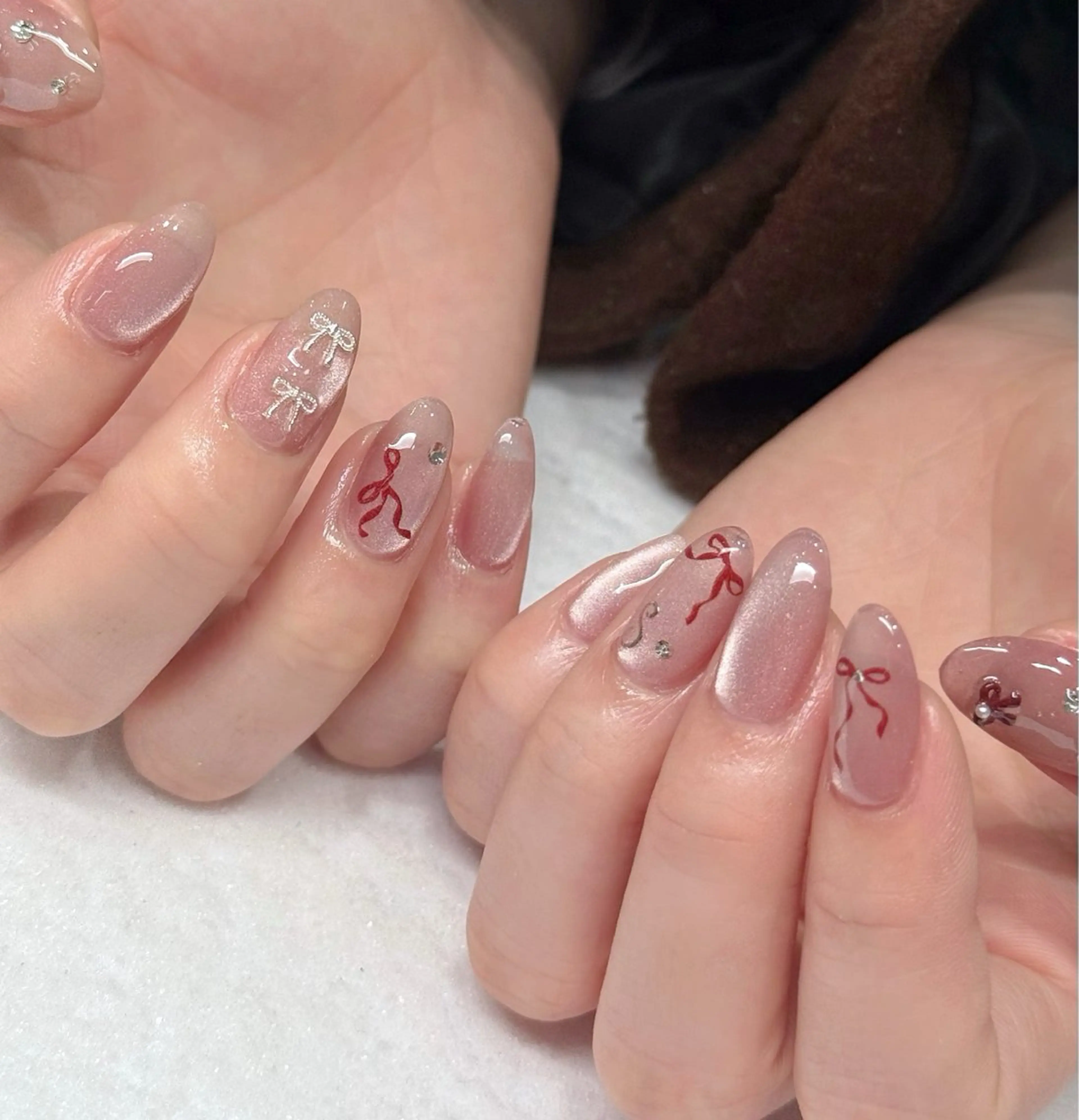 ネイル アートネイル チークネイル 韓国ネイル マグネットネイル ニュアンスネイル ハンドネイル NAILS168 新大久保店のネイルデザイン