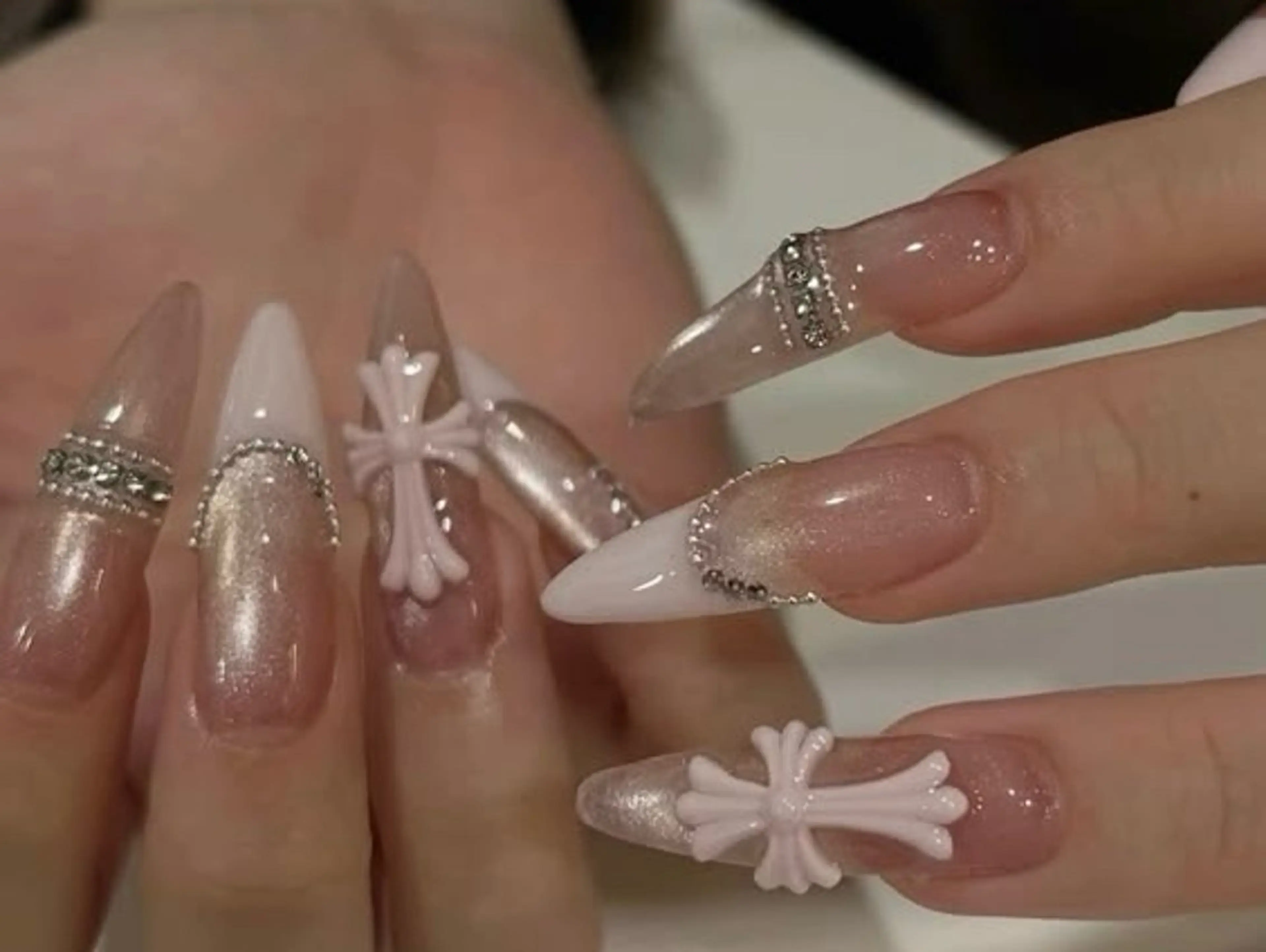 ネイル ジェルネイル 韓国ネイル 持ち込み オフィスネイル ワンホンネイル MiO Nailのネイルデザイン