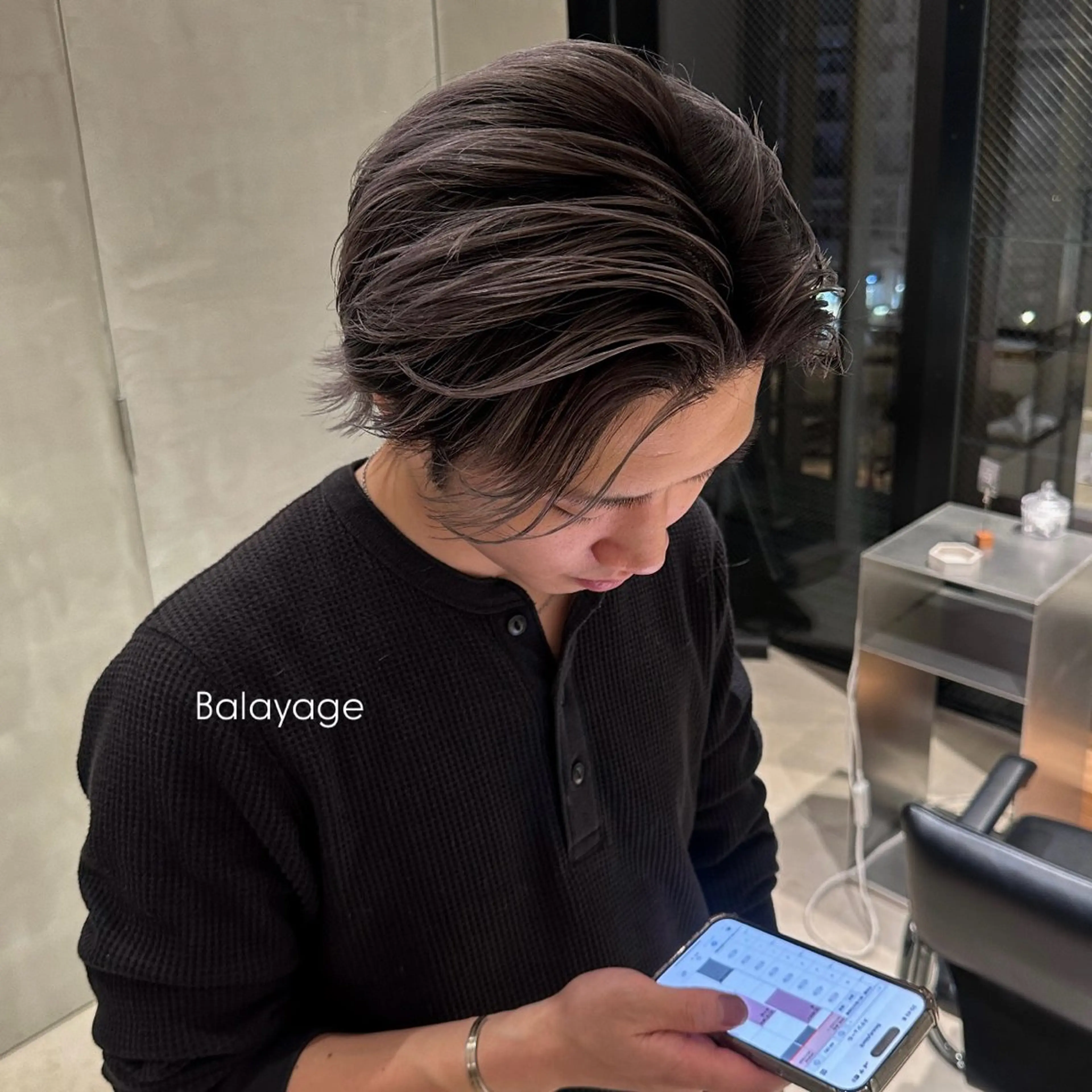 期間限定🩶バレイヤージュの写真