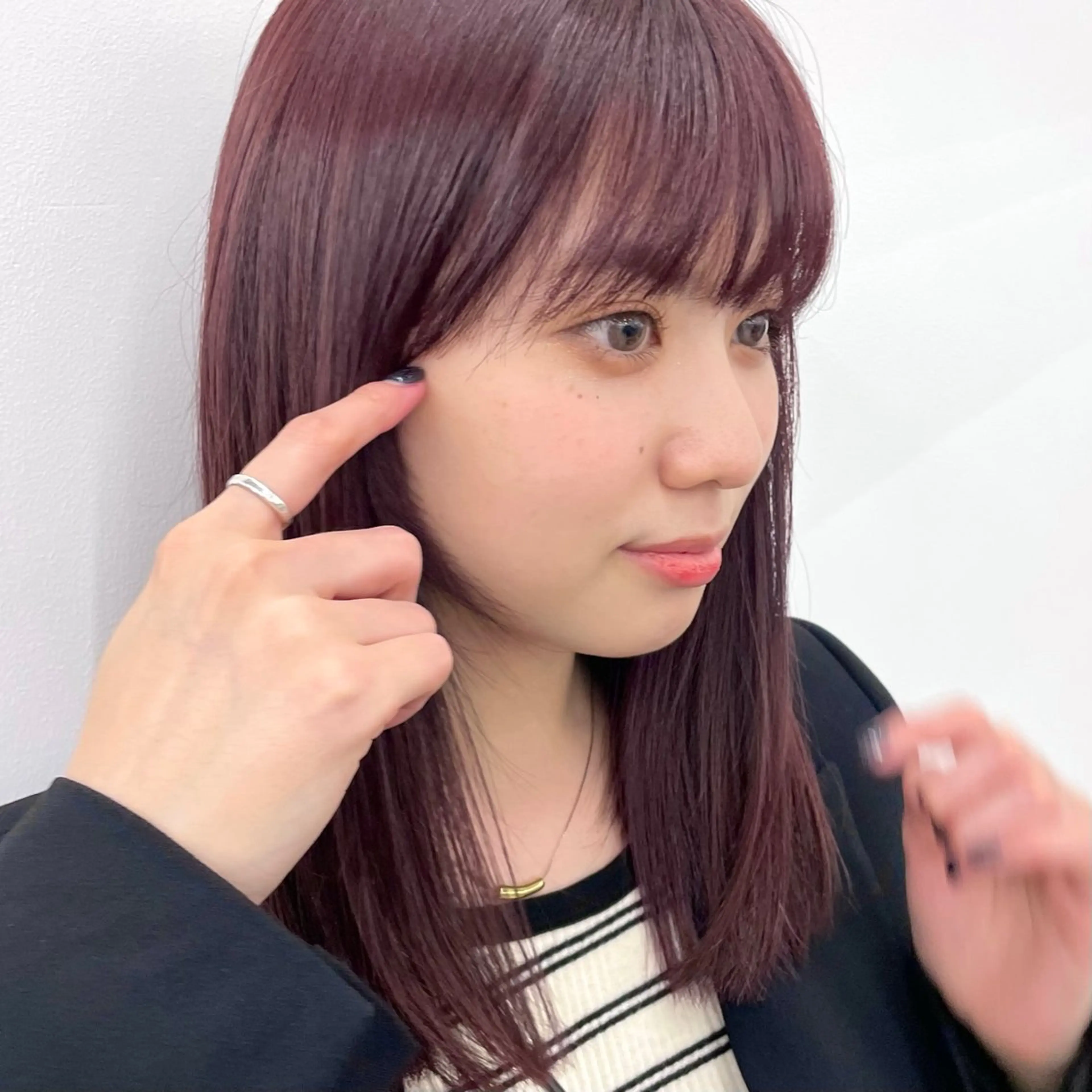 セミロング カラー ヘアアレンジ 顔周りカット×透明感 カラー💫AINAのヘアスタイル