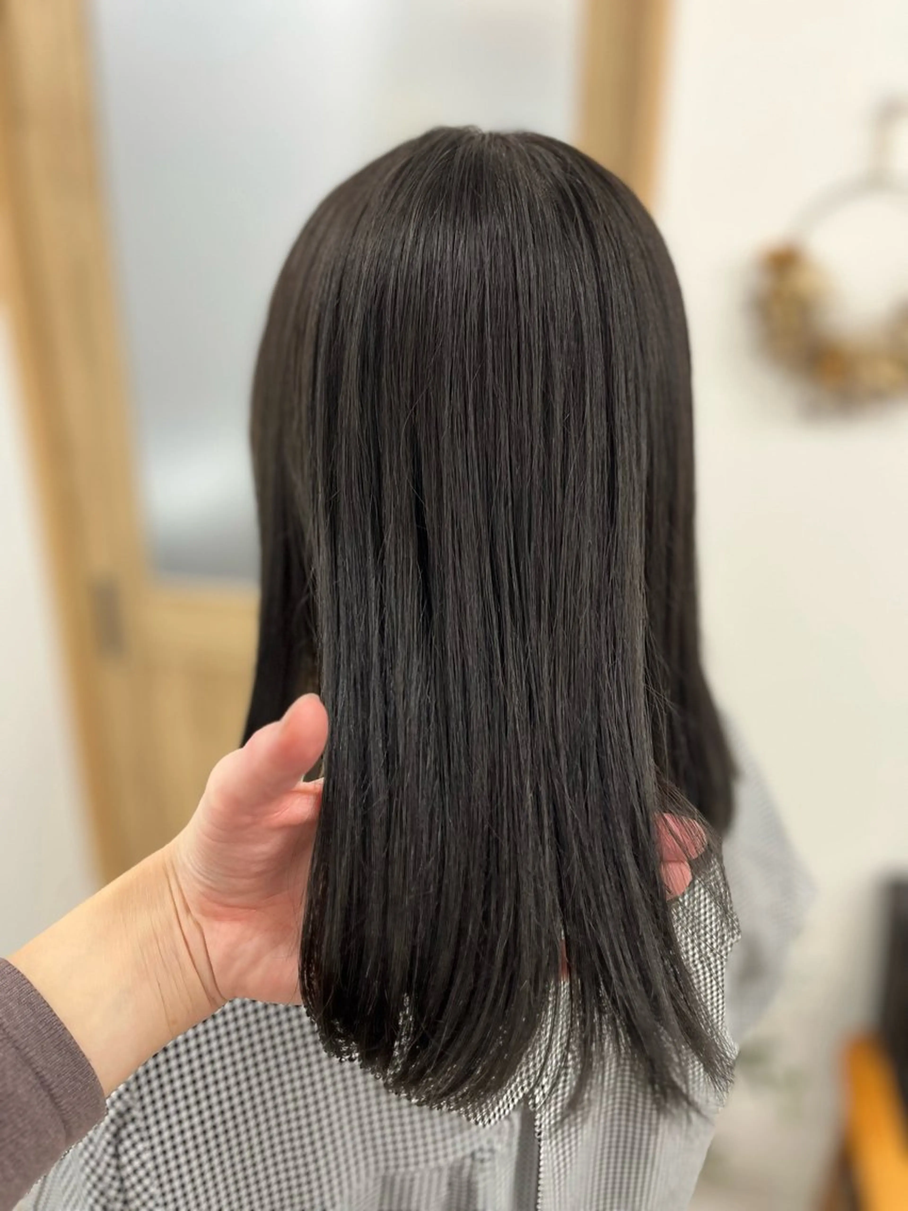 ミディアム カラー カット ヘアカラー トリートメント 🫧ぷる艶カラー🫧 Yuubi🦩のヘアスタイル